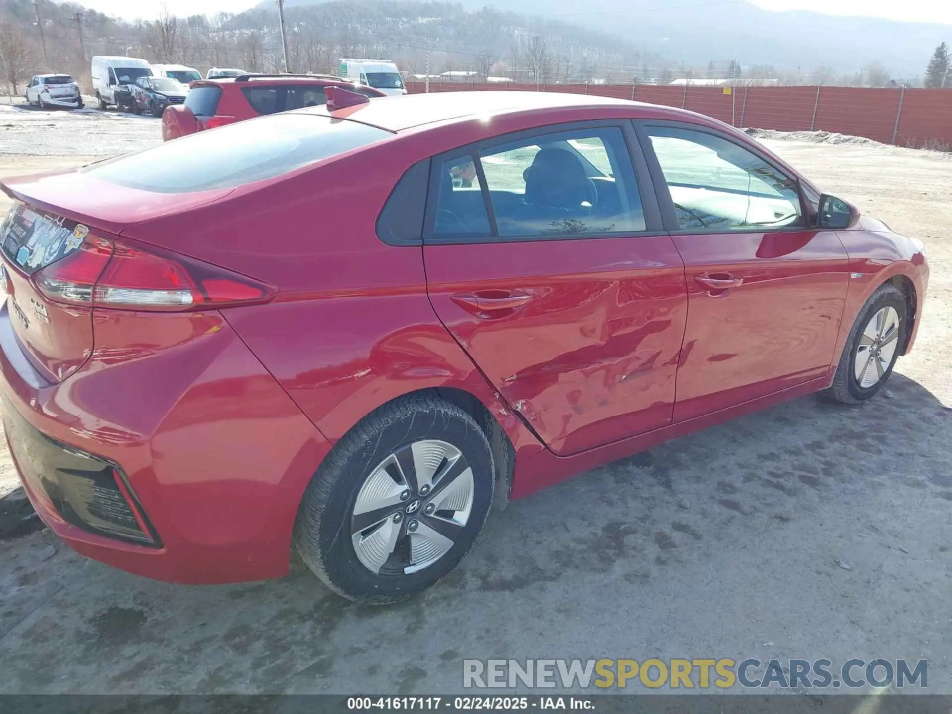 6 fotografías del automóvil dañado KMHC65LC8KU119579 HYUNDAI IONIQ HYBRID 2019