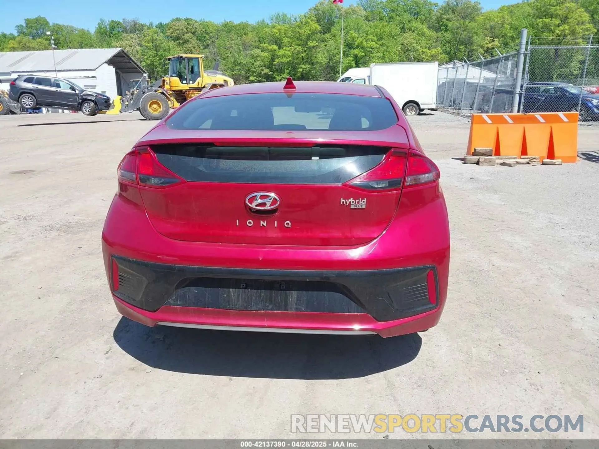 16 fotografías del automóvil dañado KMHC65LCXKU179508 HYUNDAI IONIQ HYBRID 2019