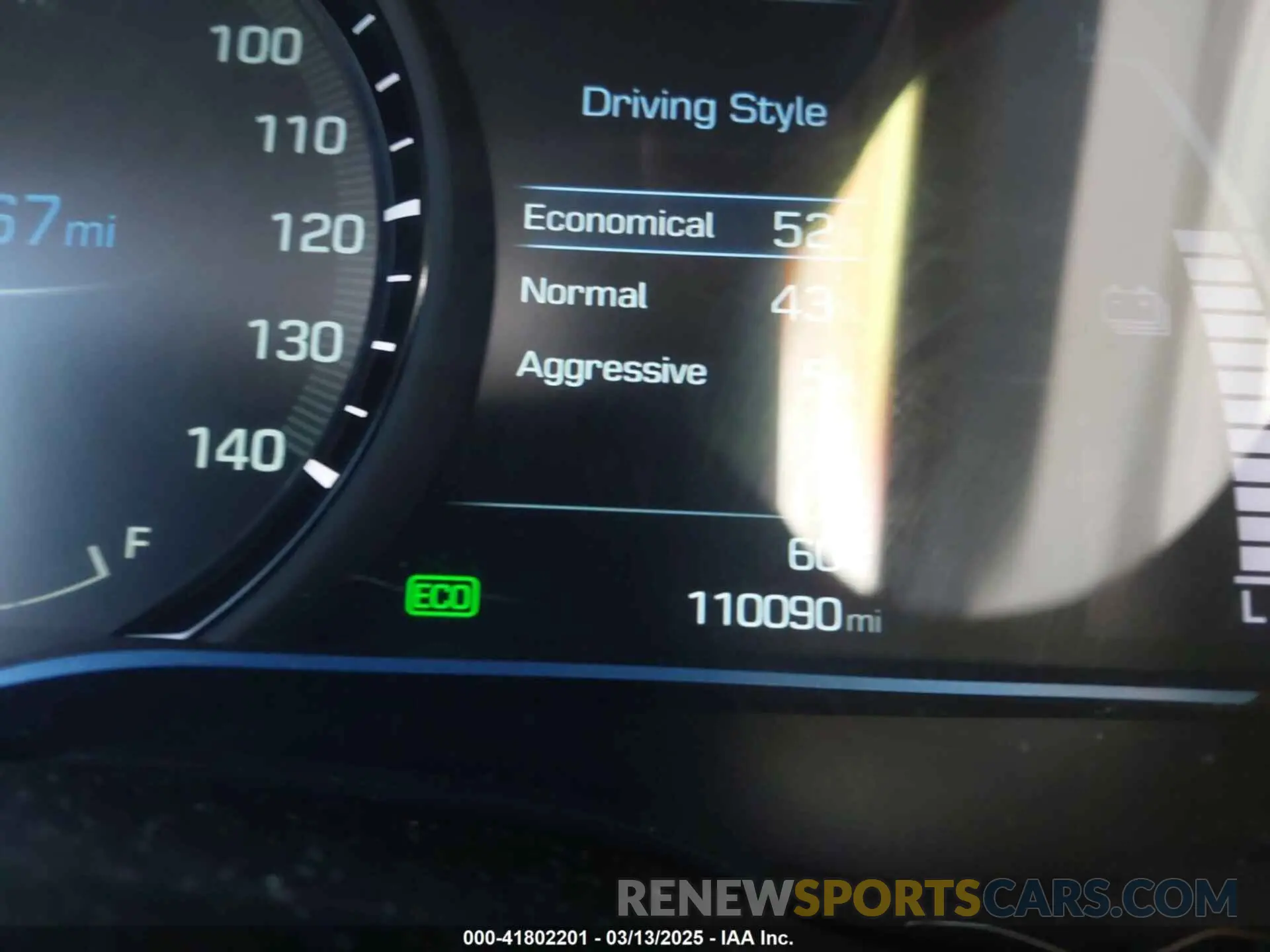 15 fotografías del automóvil dañado KMHC75LC1KU134132 HYUNDAI IONIQ HYBRID 2019
