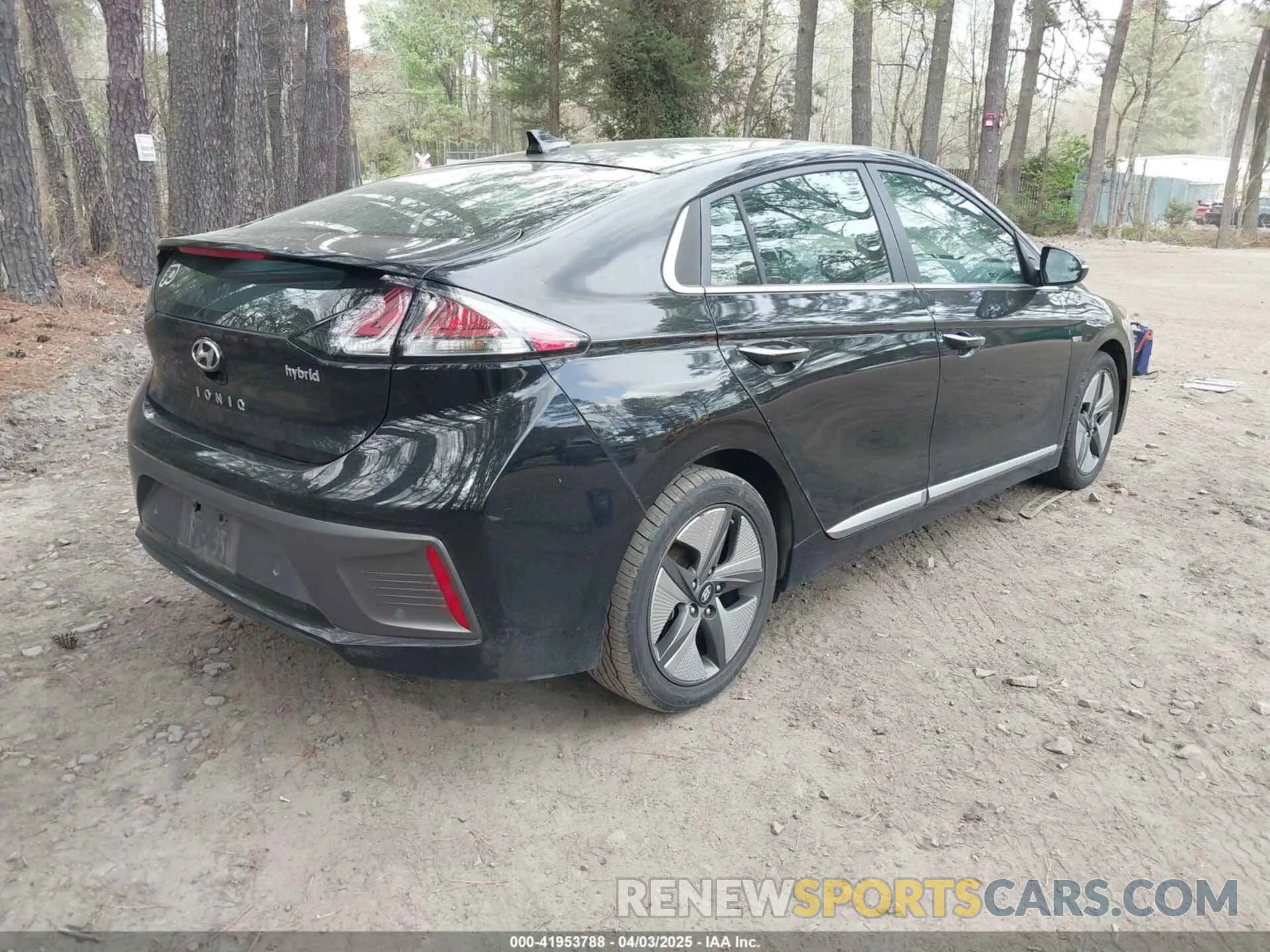 4 fotografías del automóvil dañado KMHC05LC5LU232442 HYUNDAI IONIQ HYBRID 2020