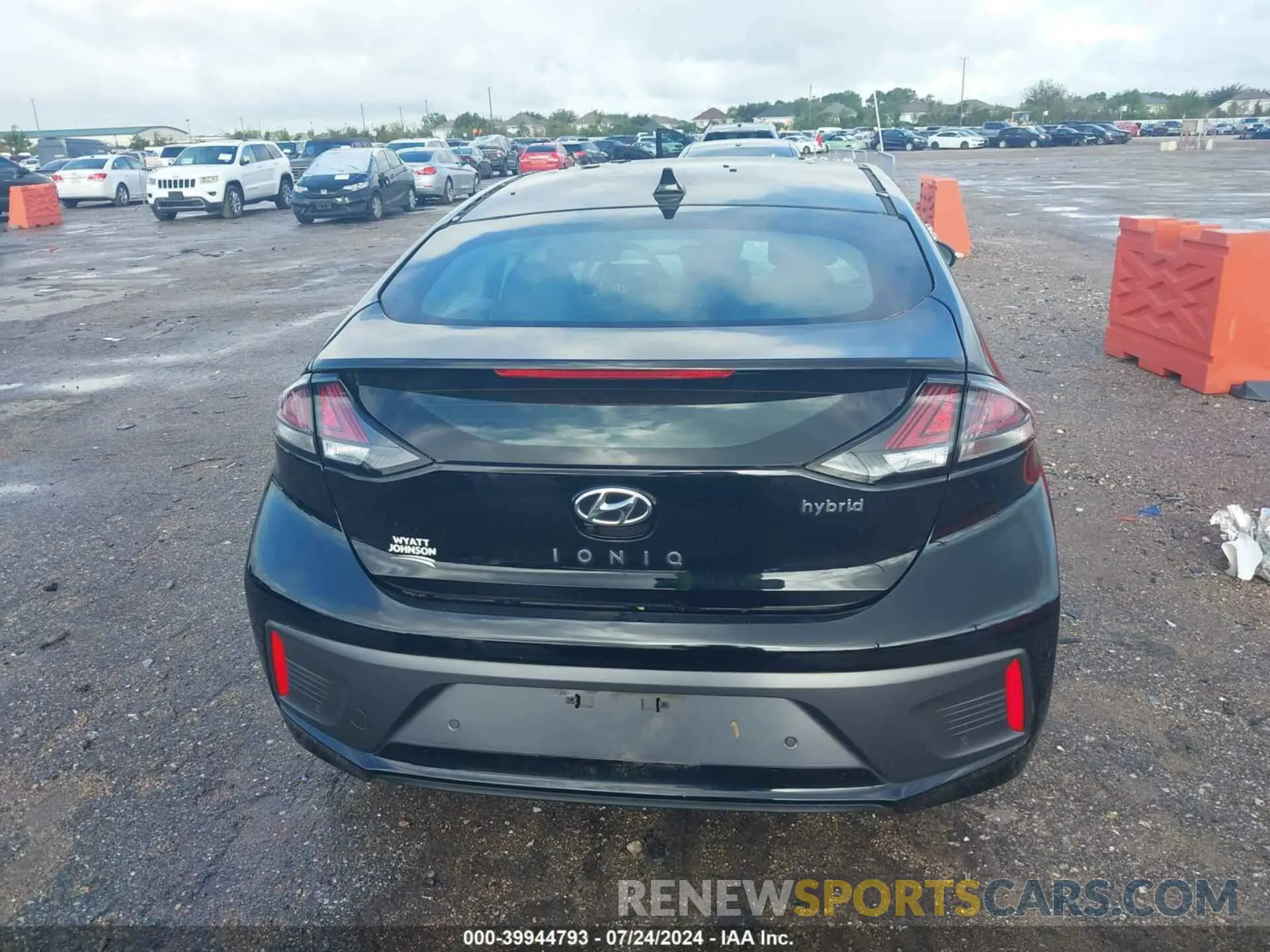 16 fotografías del automóvil dañado KMHC05LC8LU223864 HYUNDAI IONIQ HYBRID 2020