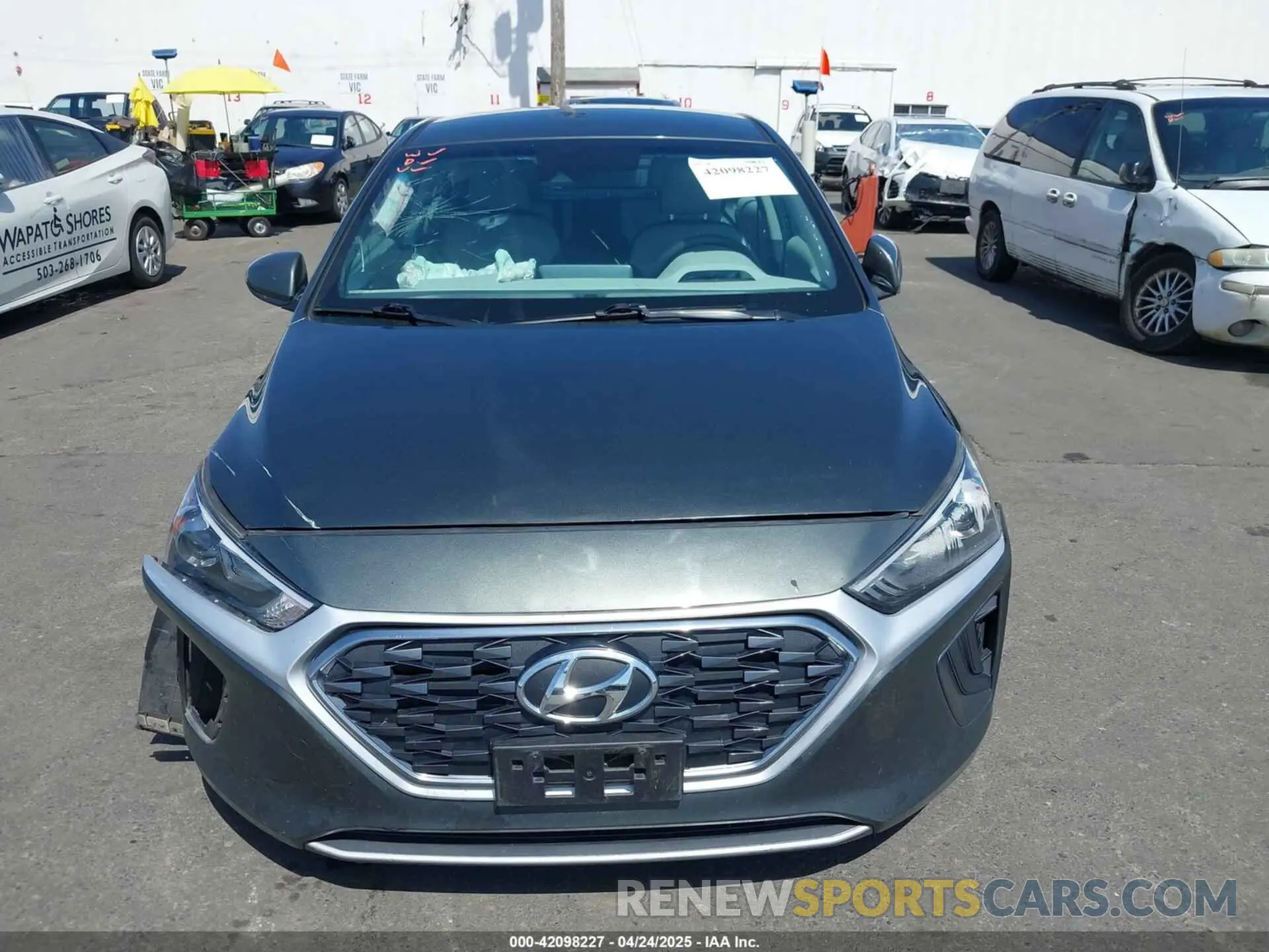 11 fotografías del automóvil dañado KMHC65LC0LU235313 HYUNDAI IONIQ HYBRID 2020