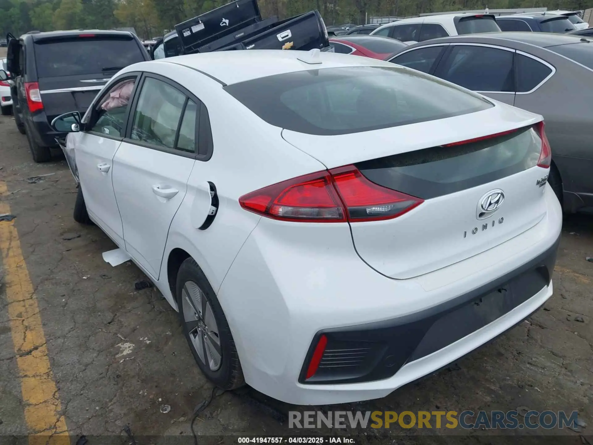 3 fotografías del automóvil dañado KMHC65LC4LU214190 HYUNDAI IONIQ HYBRID 2020