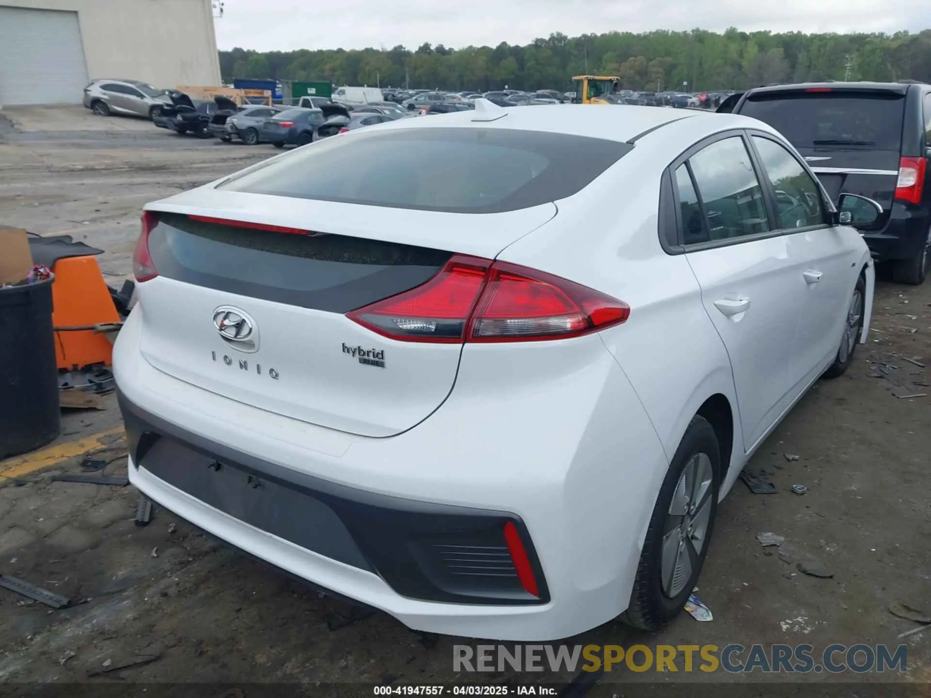 4 fotografías del automóvil dañado KMHC65LC4LU214190 HYUNDAI IONIQ HYBRID 2020