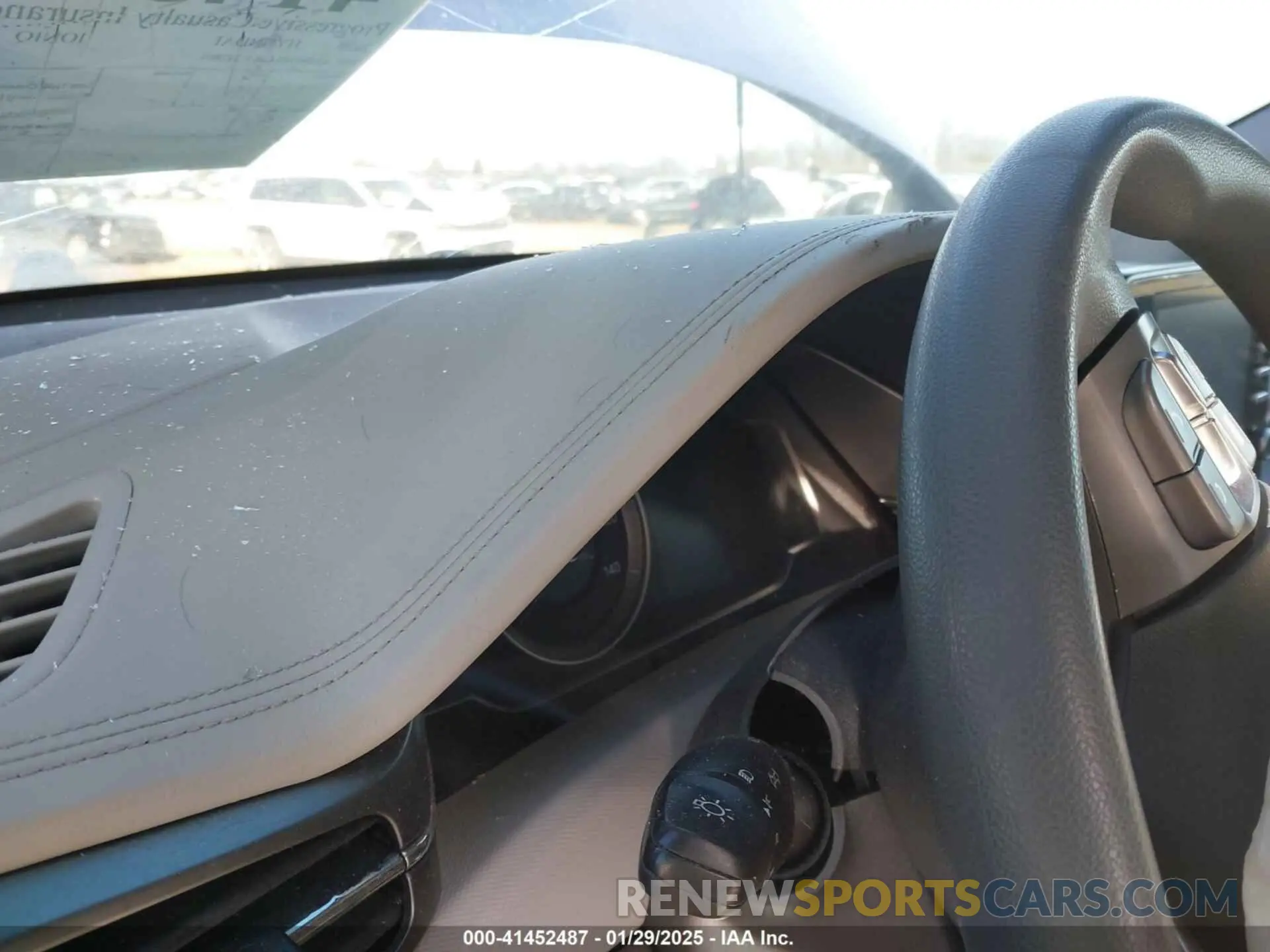 14 fotografías del automóvil dañado KMHC65LC4LU242801 HYUNDAI IONIQ HYBRID 2020