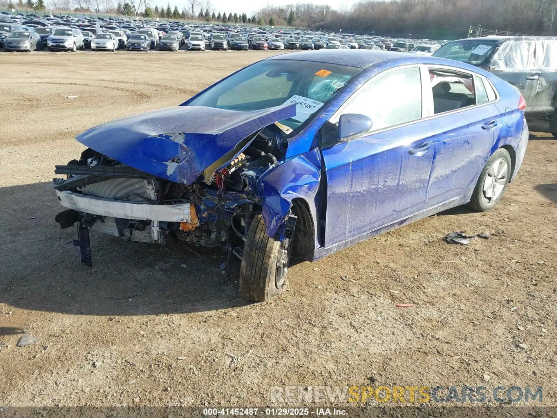 2 fotografías del automóvil dañado KMHC65LC4LU242801 HYUNDAI IONIQ HYBRID 2020