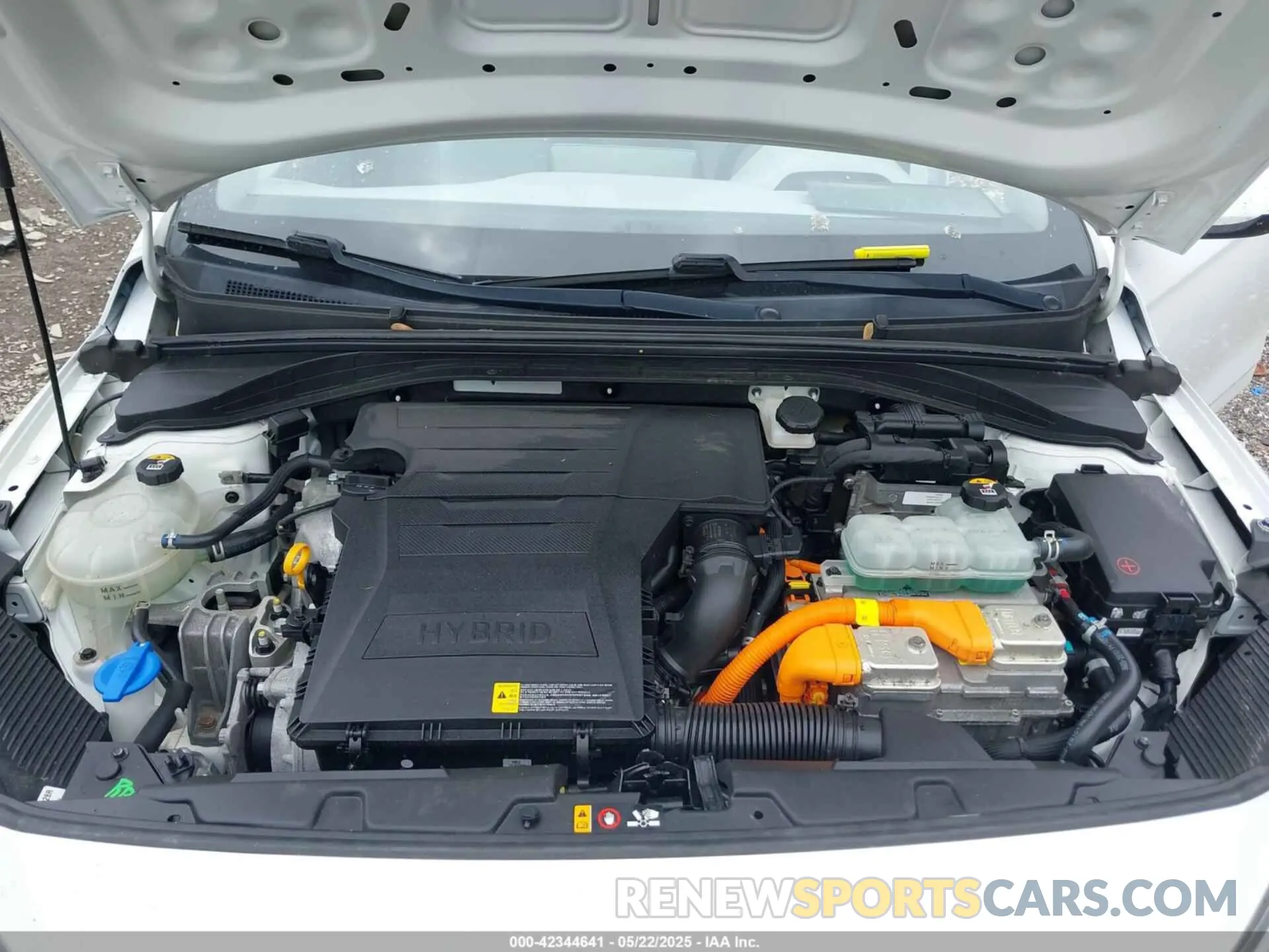 10 fotografías del automóvil dañado KMHC65LC8LU215813 HYUNDAI IONIQ HYBRID 2020