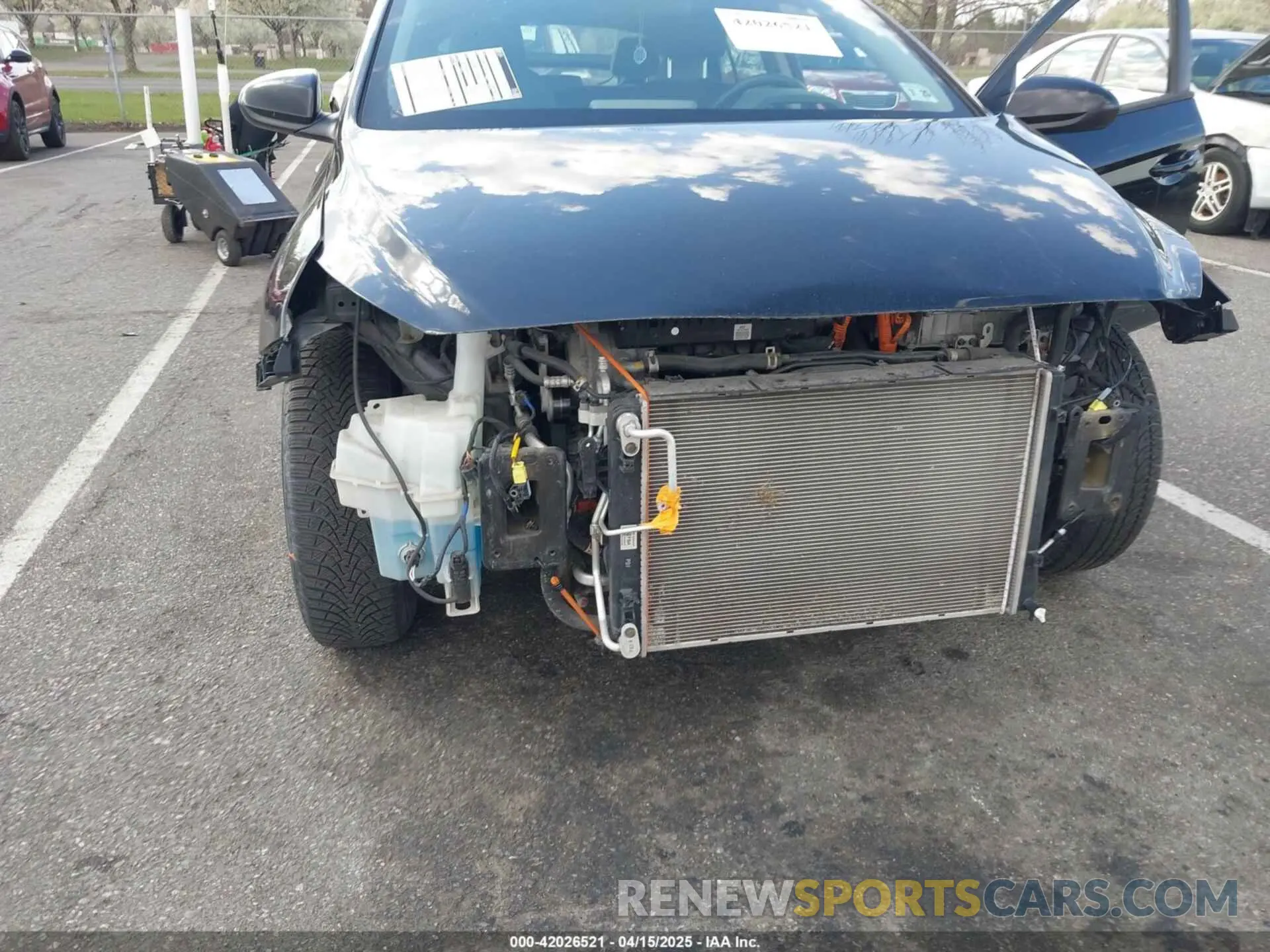 6 fotografías del automóvil dañado KMHC65LCXLU214579 HYUNDAI IONIQ HYBRID 2020