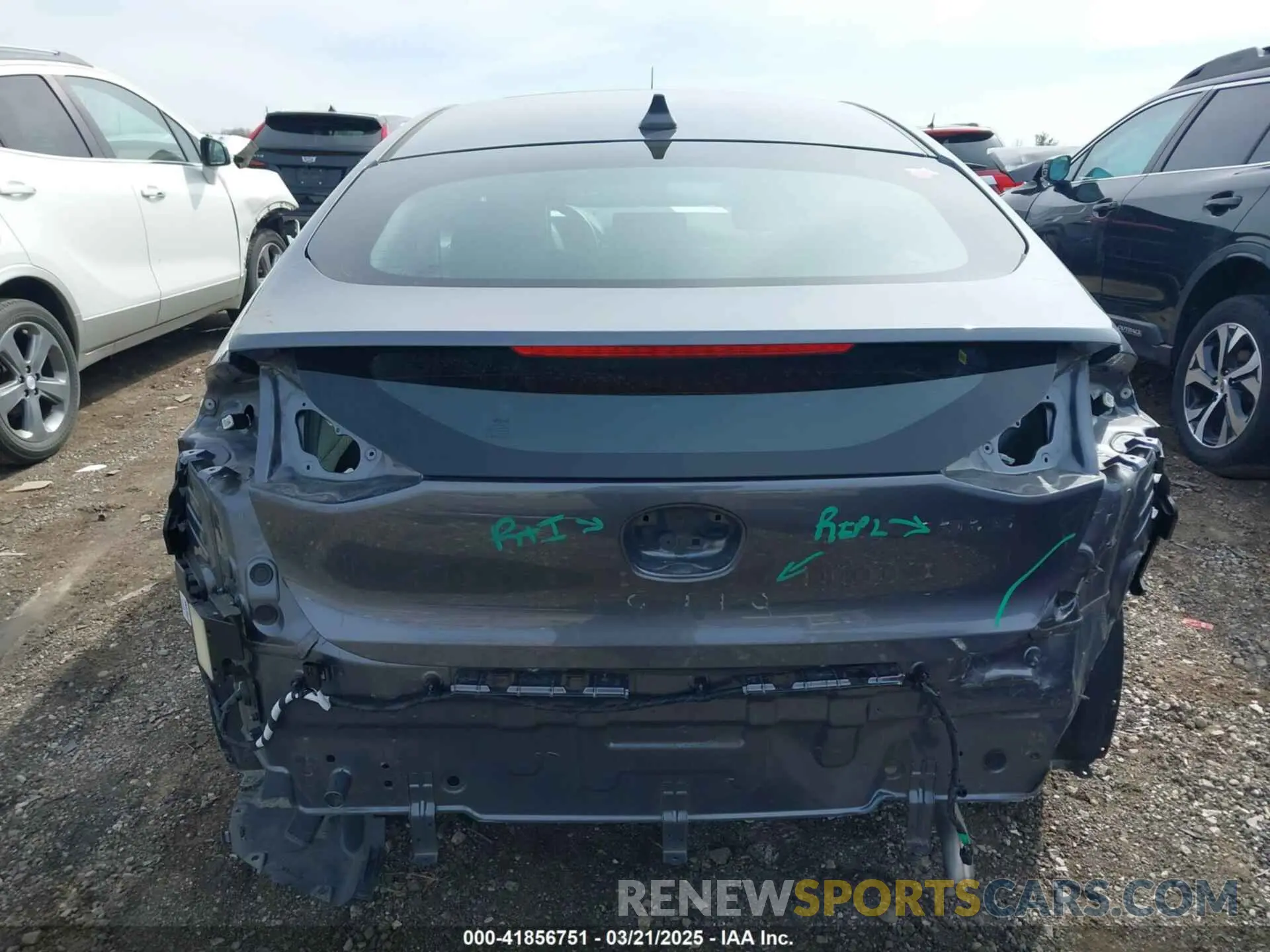 17 fotografías del automóvil dañado KMHC85LC4LU207699 HYUNDAI IONIQ HYBRID 2020