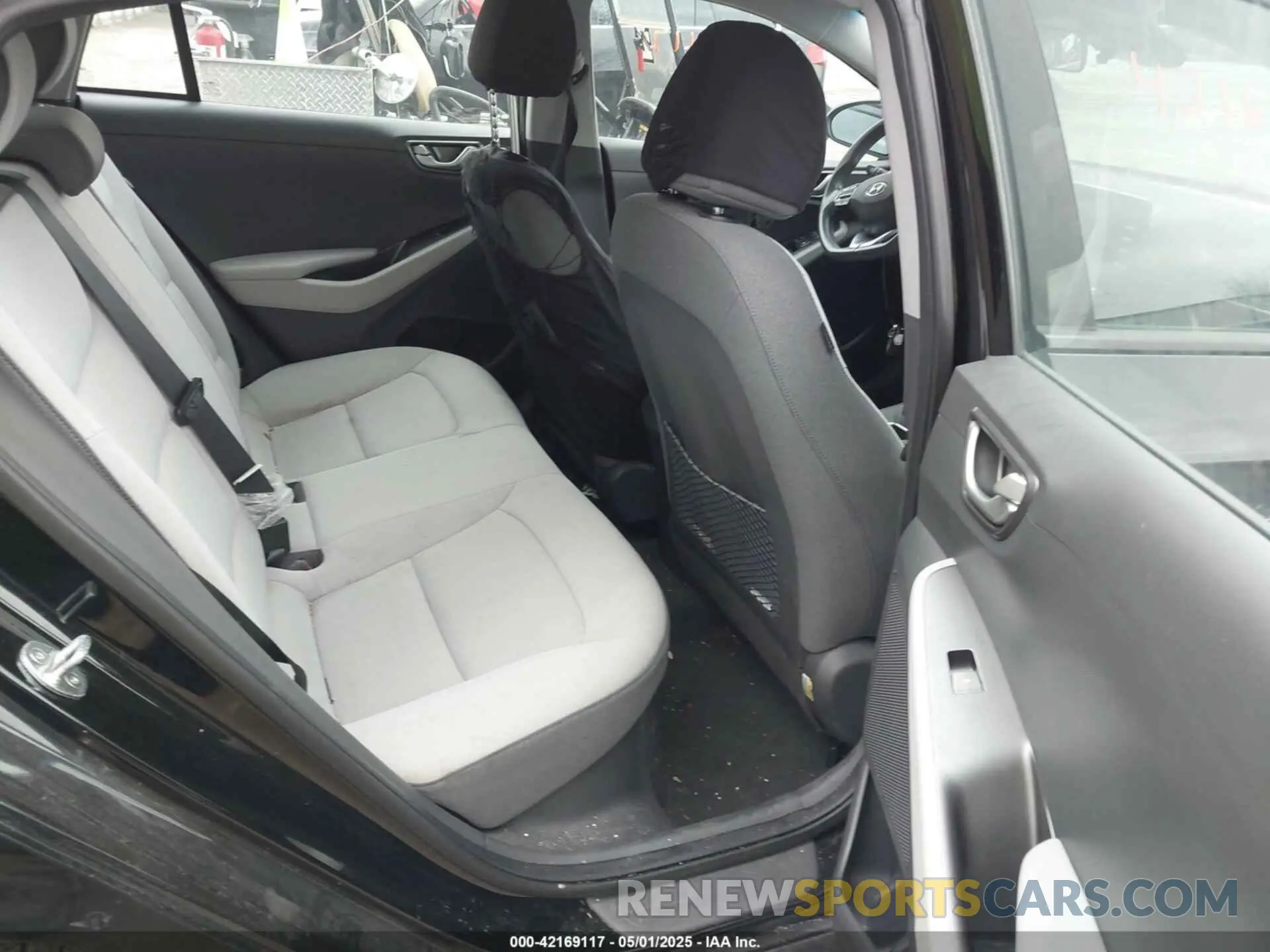 8 fotografías del automóvil dañado KMHC65LC0MU252971 HYUNDAI IONIQ HYBRID 2021