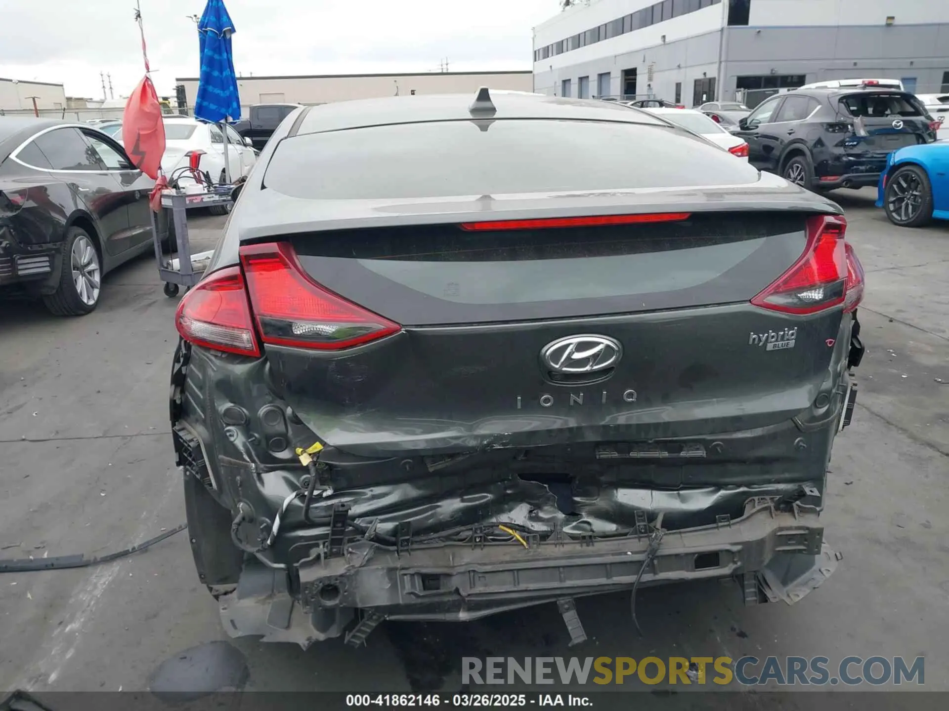 17 fotografías del automóvil dañado KMHC65LC0NU281307 HYUNDAI IONIQ HYBRID 2022