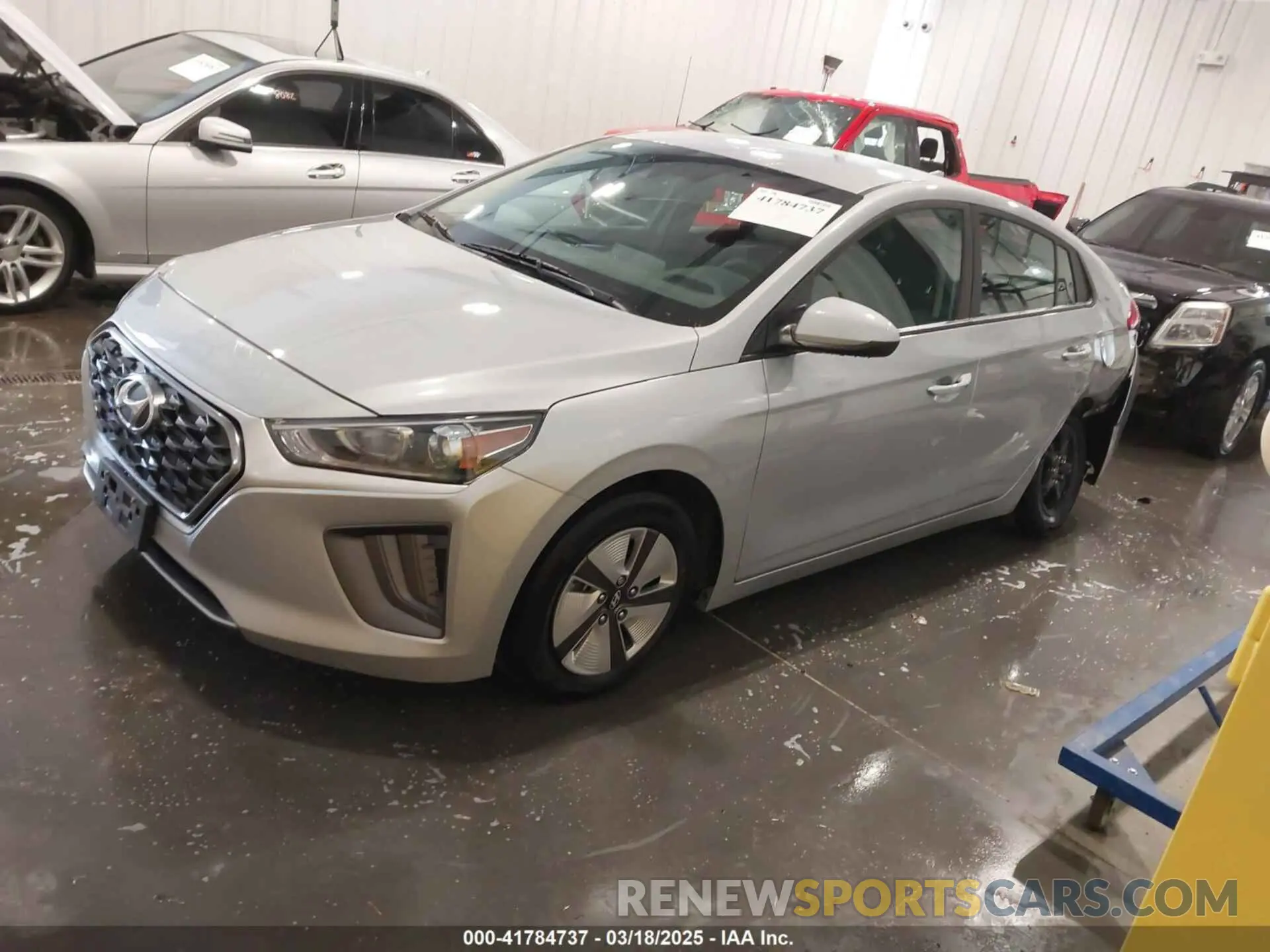 2 fotografías del automóvil dañado KMHC65LC8NU280566 HYUNDAI IONIQ HYBRID 2022
