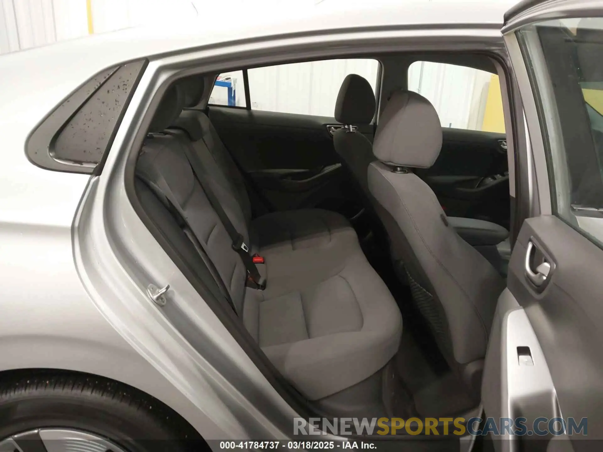 8 fotografías del automóvil dañado KMHC65LC8NU280566 HYUNDAI IONIQ HYBRID 2022