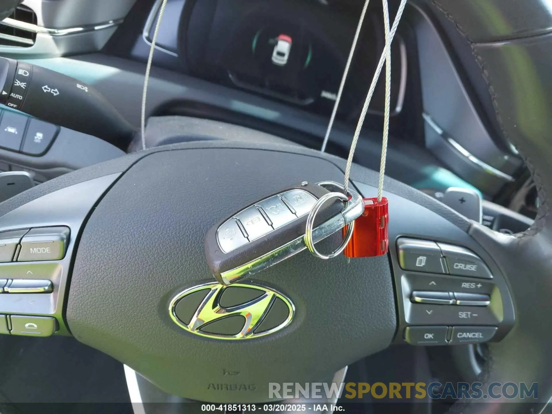 11 fotografías del automóvil dañado KMHC75LC1NU268983 HYUNDAI IONIQ HYBRID 2022