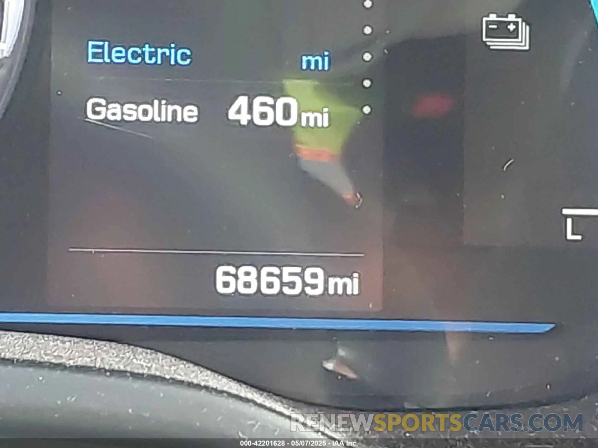 15 fotografías del automóvil dañado KMHC65LD5KU159398 HYUNDAI IONIQ PLUG-IN HYBRID 2019