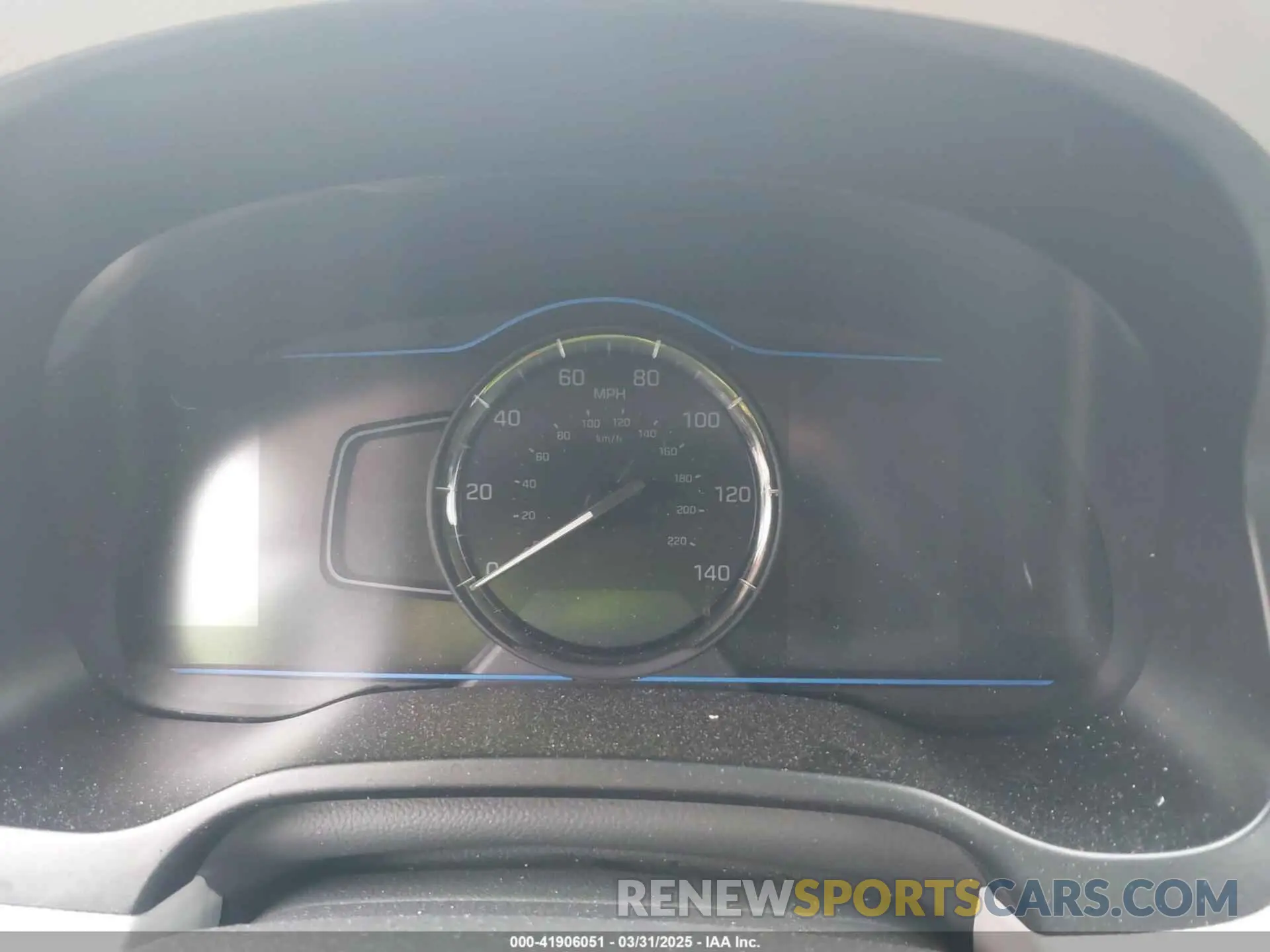 7 fotografías del automóvil dañado KMHC65LDXKU173197 HYUNDAI IONIQ PLUG-IN HYBRID 2019