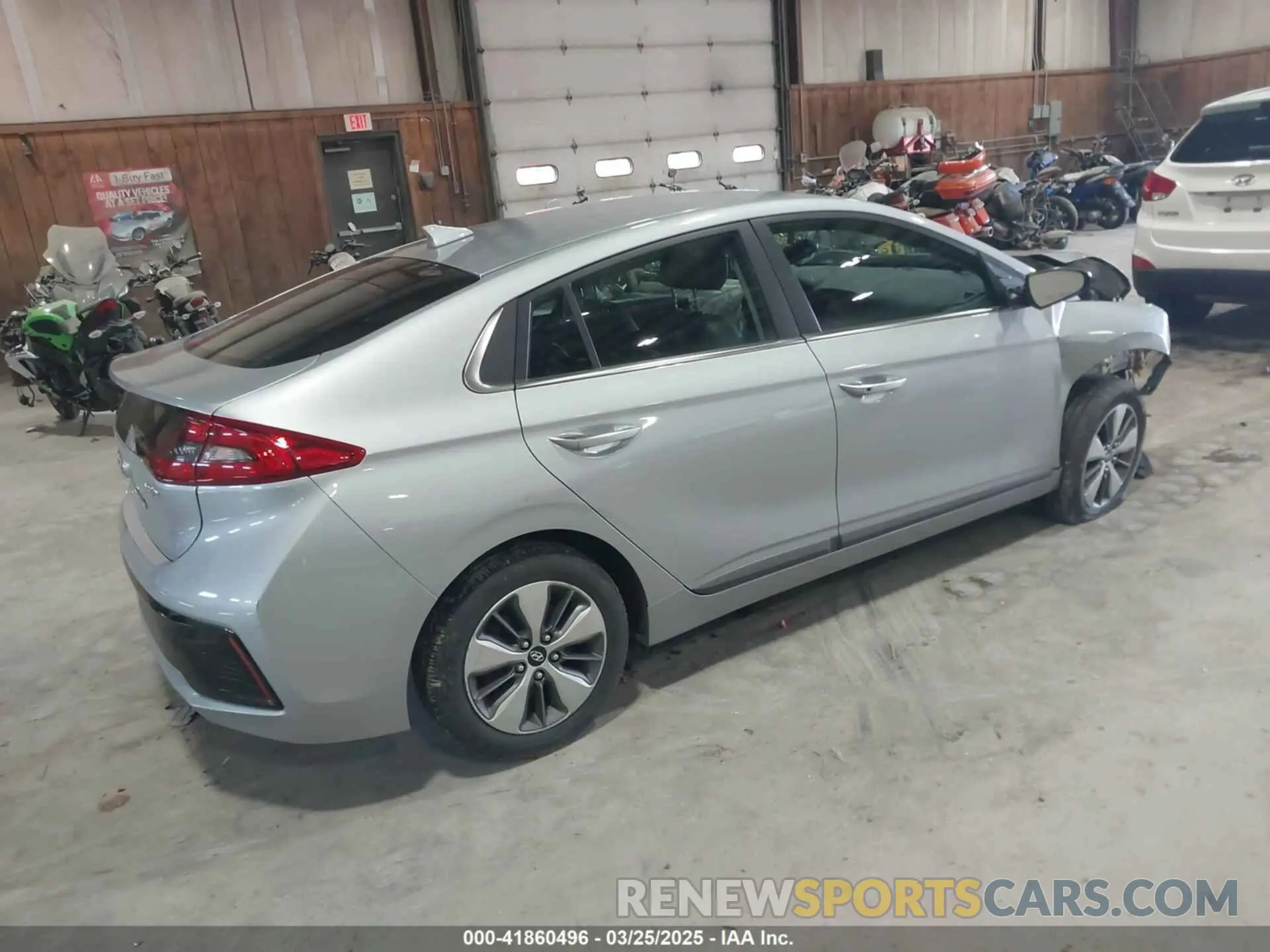 4 fotografías del automóvil dañado KMHC75LD0KU174453 HYUNDAI IONIQ PLUG-IN HYBRID 2019
