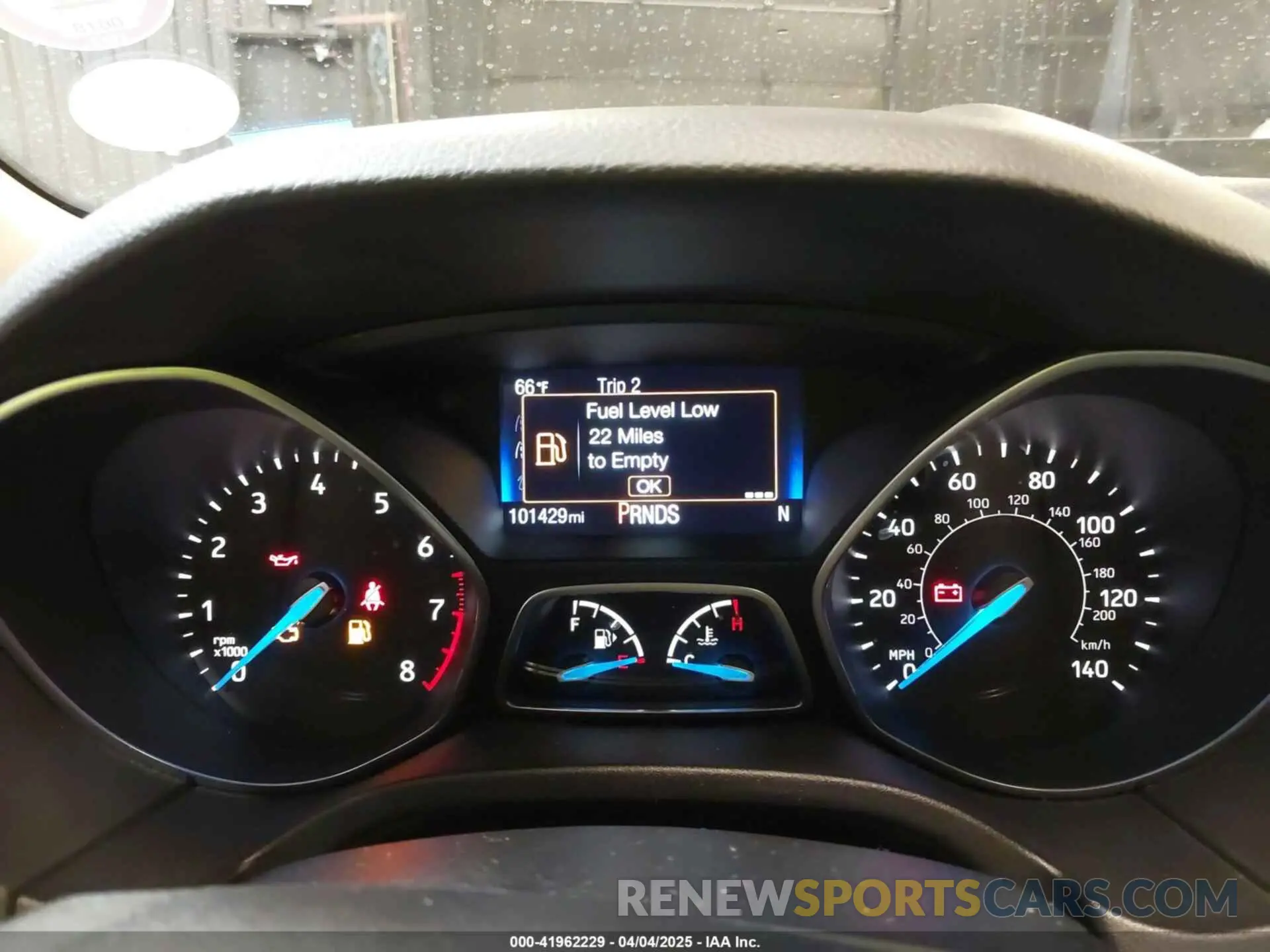 7 fotografías del automóvil dañado KMHC75LD9KU163113 HYUNDAI IONIQ PLUG-IN HYBRID 2019