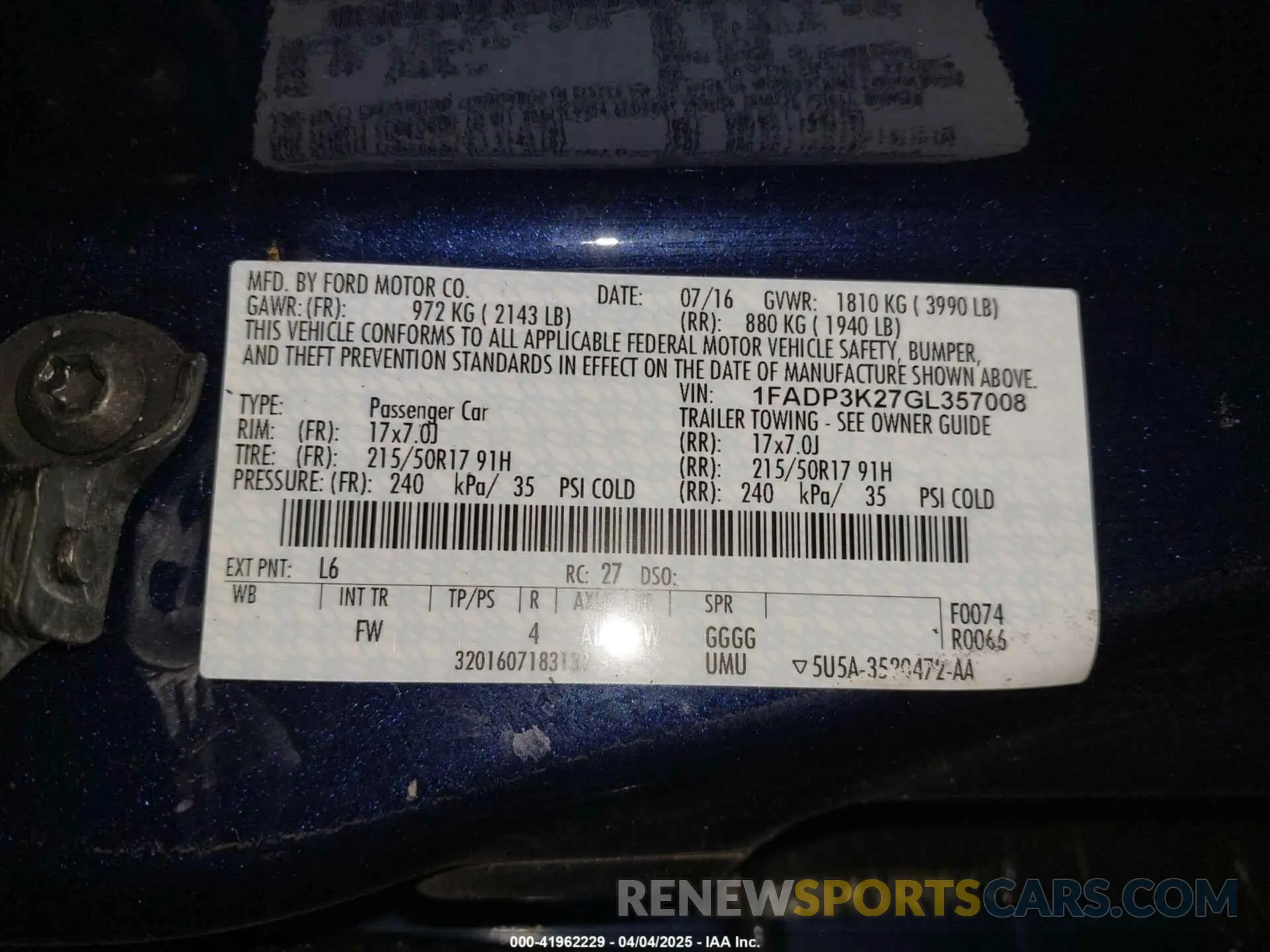 9 fotografías del automóvil dañado KMHC75LD9KU163113 HYUNDAI IONIQ PLUG-IN HYBRID 2019