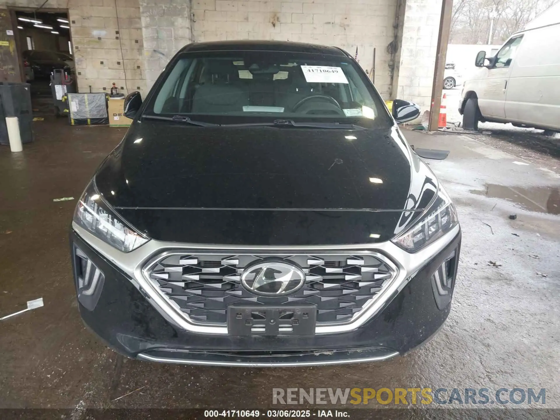 13 fotografías del automóvil dañado KMHC75LD5LU233286 HYUNDAI IONIQ PLUG-IN HYBRID 2020