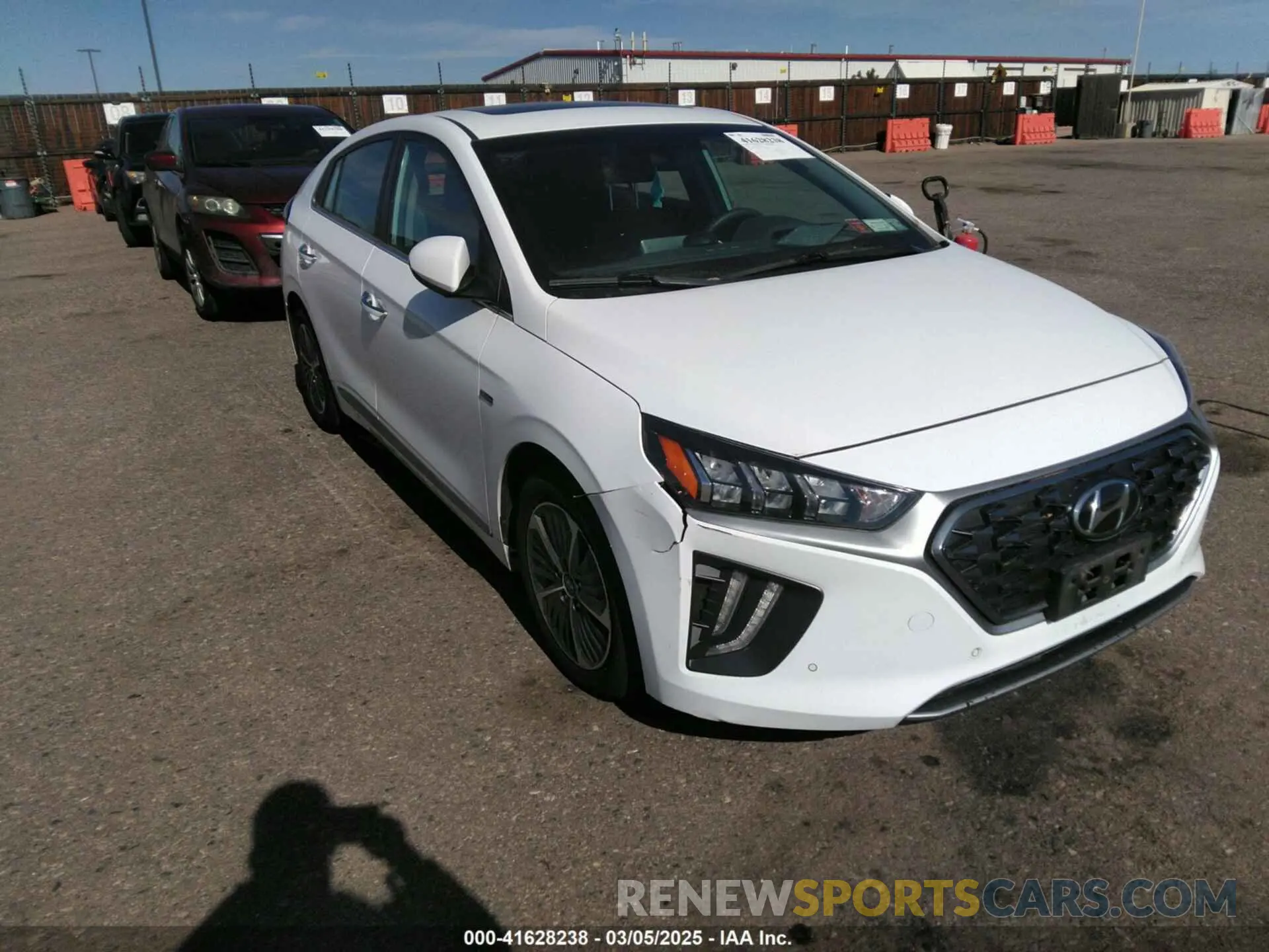 1 fotografías del automóvil dañado KMHCX5LD3LU241239 HYUNDAI IONIQ PLUG-IN HYBRID 2020