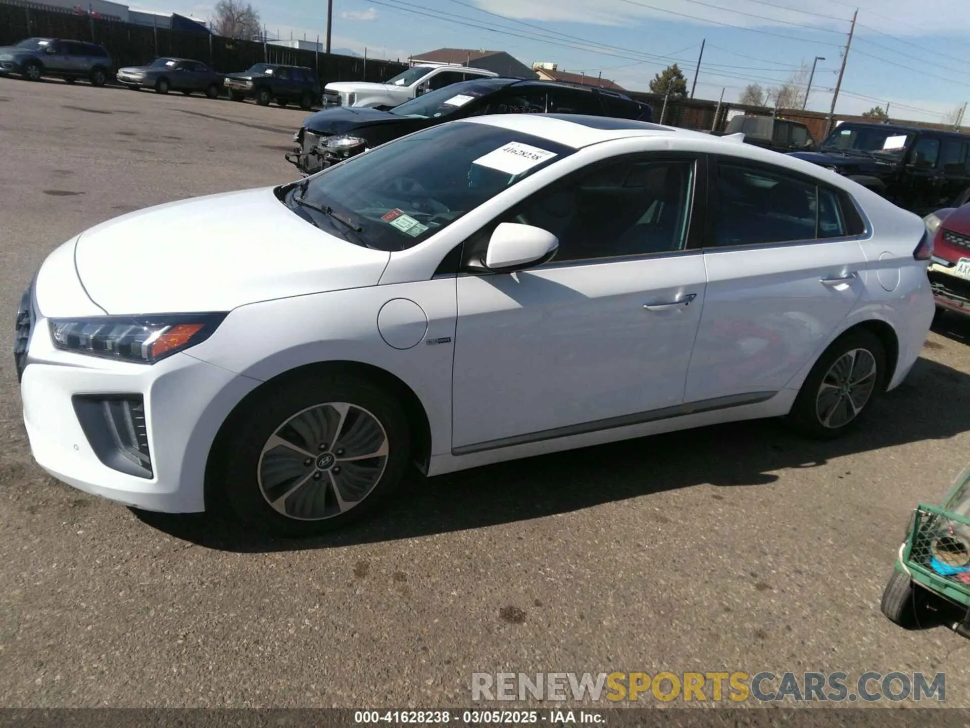 14 fotografías del automóvil dañado KMHCX5LD3LU241239 HYUNDAI IONIQ PLUG-IN HYBRID 2020