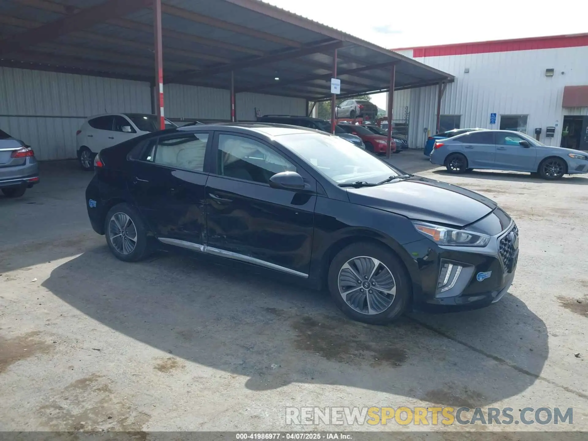 1 fotografías del automóvil dañado KMHC65LD3MU249765 HYUNDAI IONIQ PLUG-IN HYBRID 2021