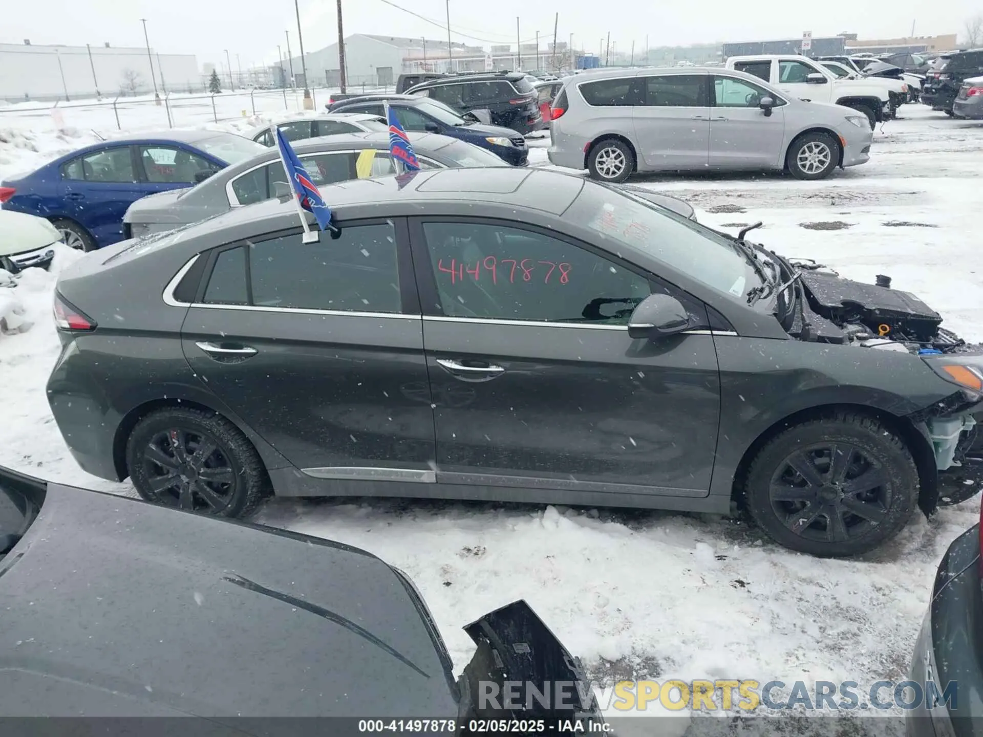 13 fotografías del automóvil dañado KMHCX5LD8MU250598 HYUNDAI IONIQ PLUG-IN HYBRID 2021