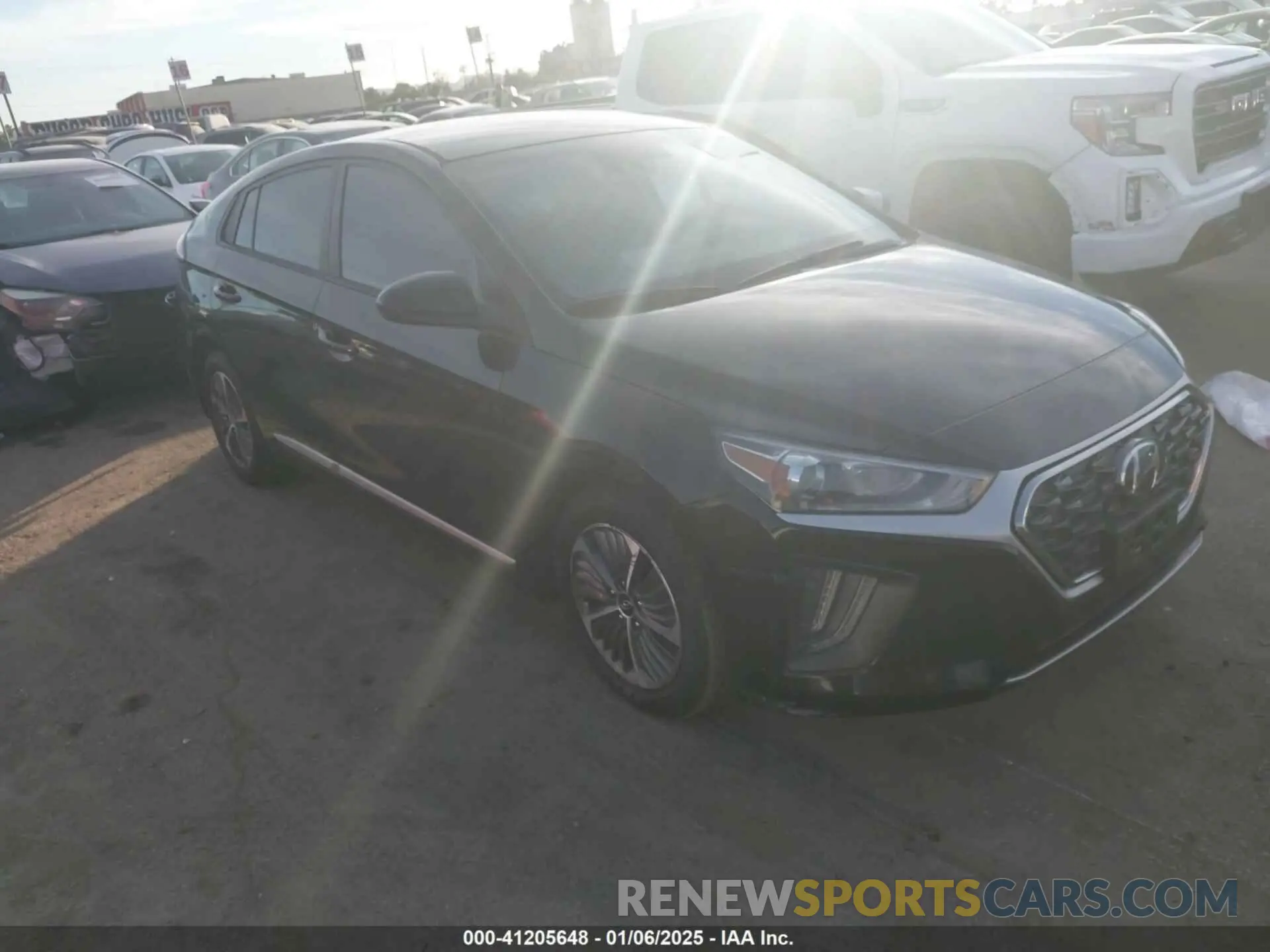 1 fotografías del automóvil dañado KMHC65LD1NU268798 HYUNDAI IONIQ PLUG-IN HYBRID 2022