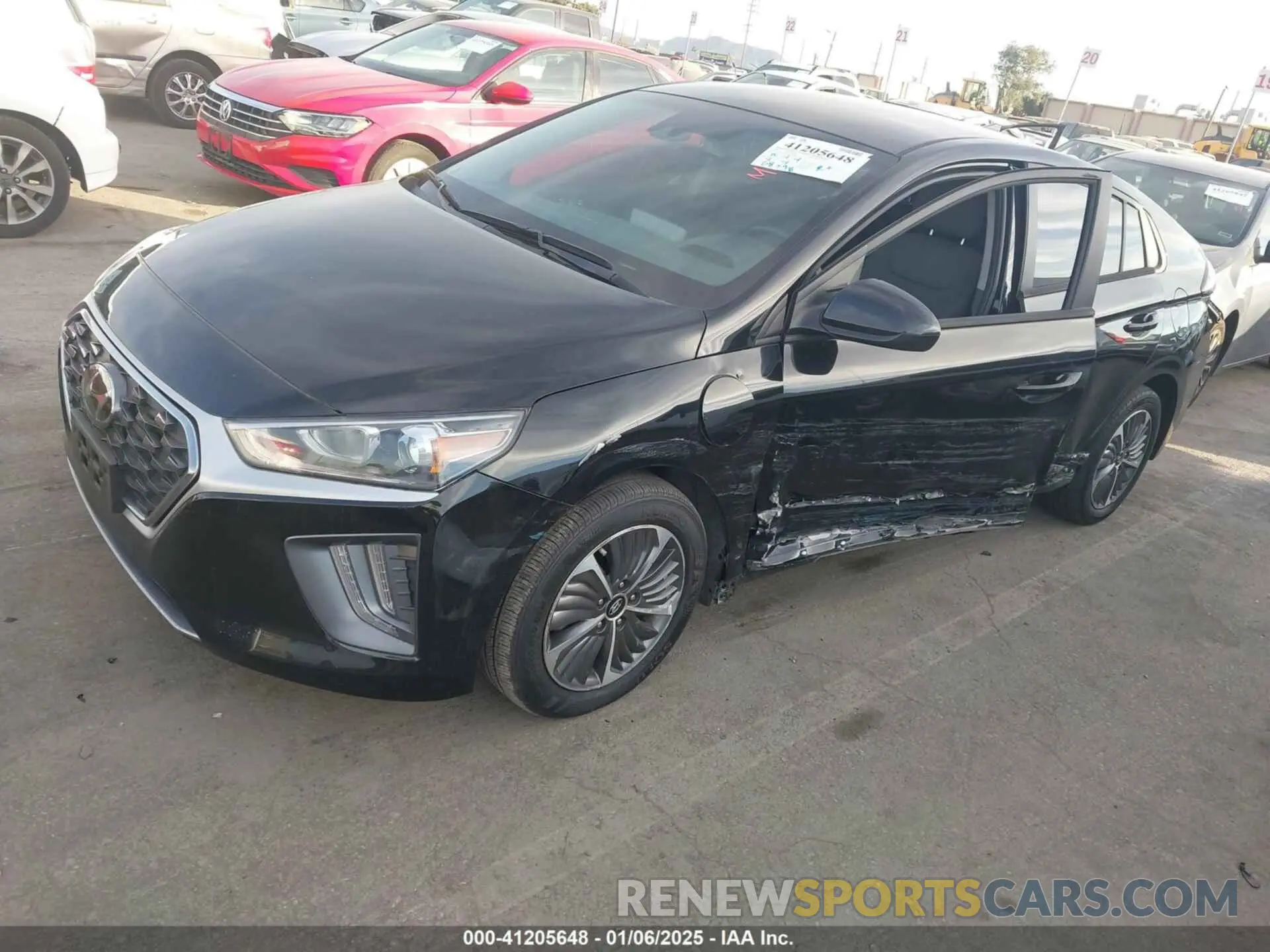 2 fotografías del automóvil dañado KMHC65LD1NU268798 HYUNDAI IONIQ PLUG-IN HYBRID 2022