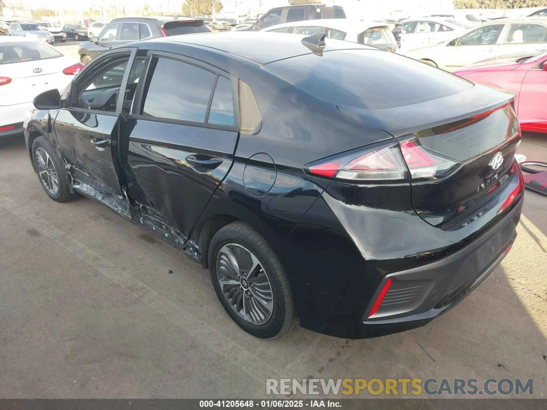 3 fotografías del automóvil dañado KMHC65LD1NU268798 HYUNDAI IONIQ PLUG-IN HYBRID 2022