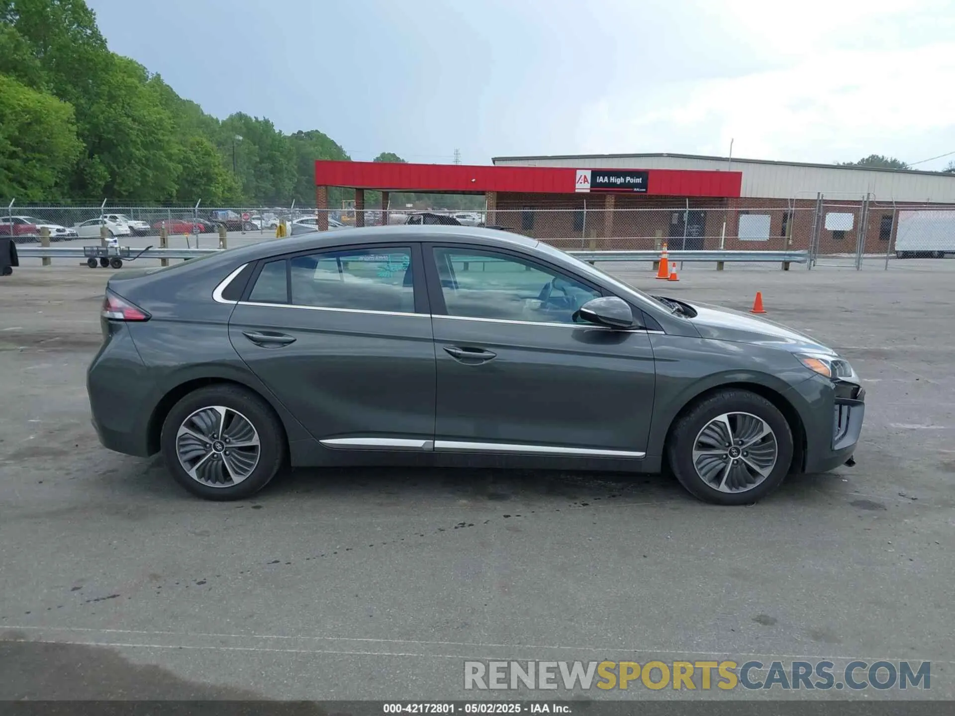 13 fotografías del automóvil dañado KMHC75LD1N4277787 HYUNDAI IONIQ PLUG-IN HYBRID 2022