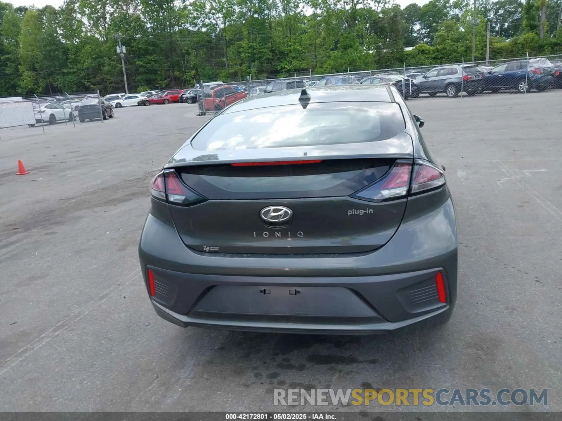 16 fotografías del automóvil dañado KMHC75LD1N4277787 HYUNDAI IONIQ PLUG-IN HYBRID 2022