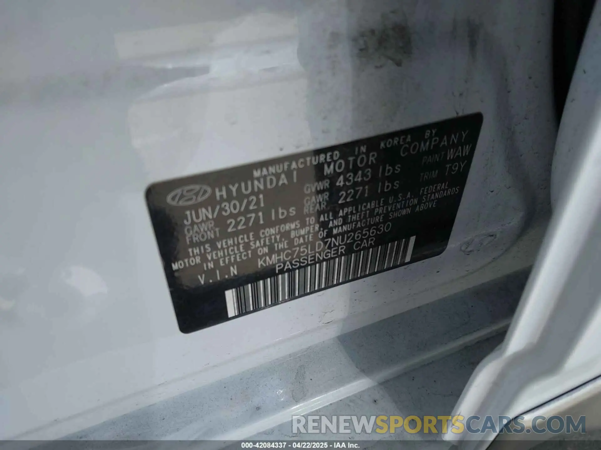 9 fotografías del automóvil dañado KMHC75LD7NU265630 HYUNDAI IONIQ PLUG-IN HYBRID 2022