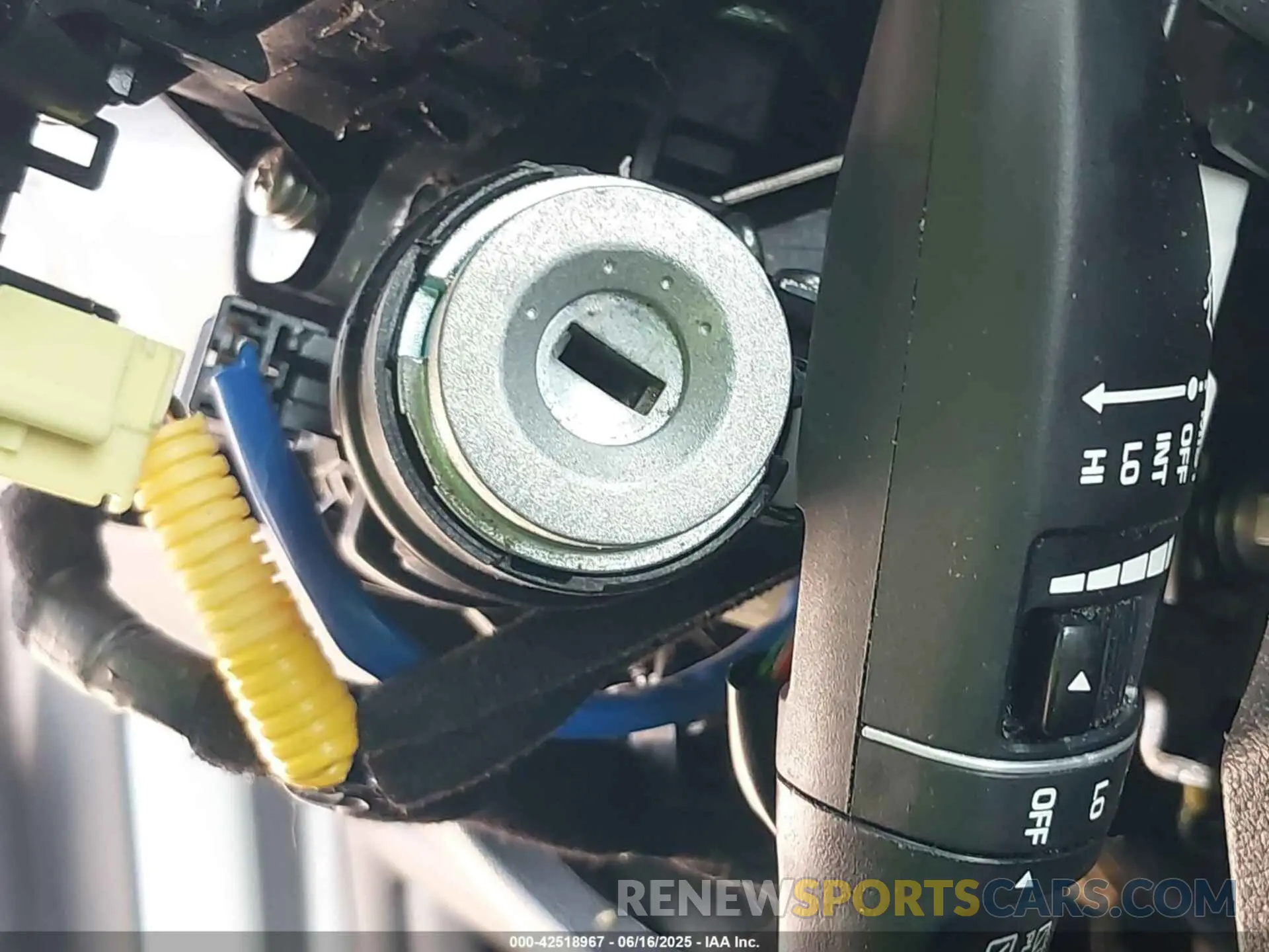 11 fotografías del automóvil dañado KM8K12AA3KU282781 HYUNDAI KONA 2019