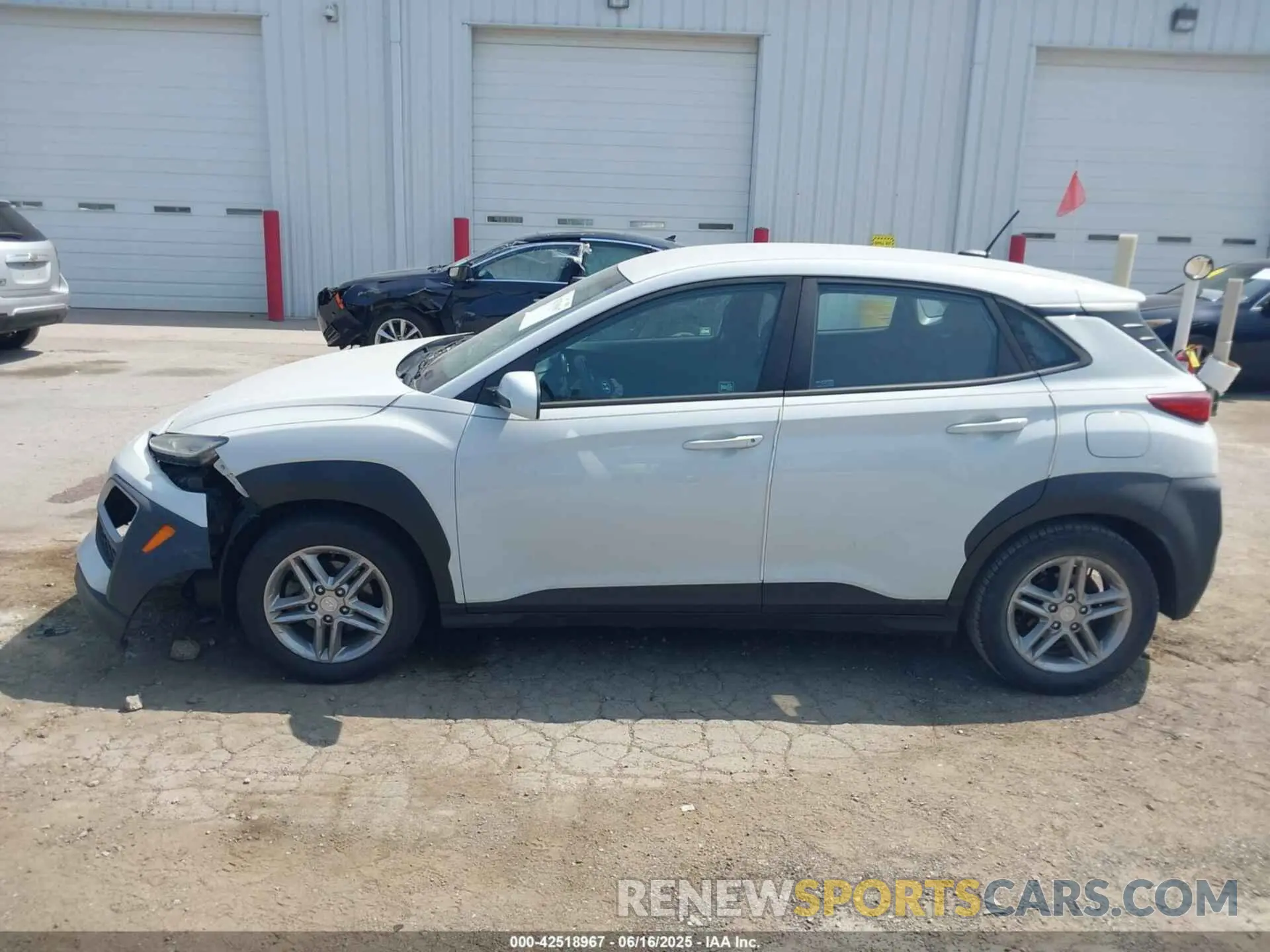 15 fotografías del automóvil dañado KM8K12AA3KU282781 HYUNDAI KONA 2019