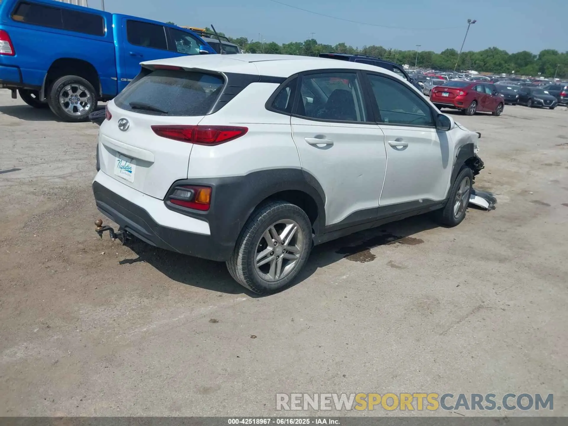 4 fotografías del automóvil dañado KM8K12AA3KU282781 HYUNDAI KONA 2019