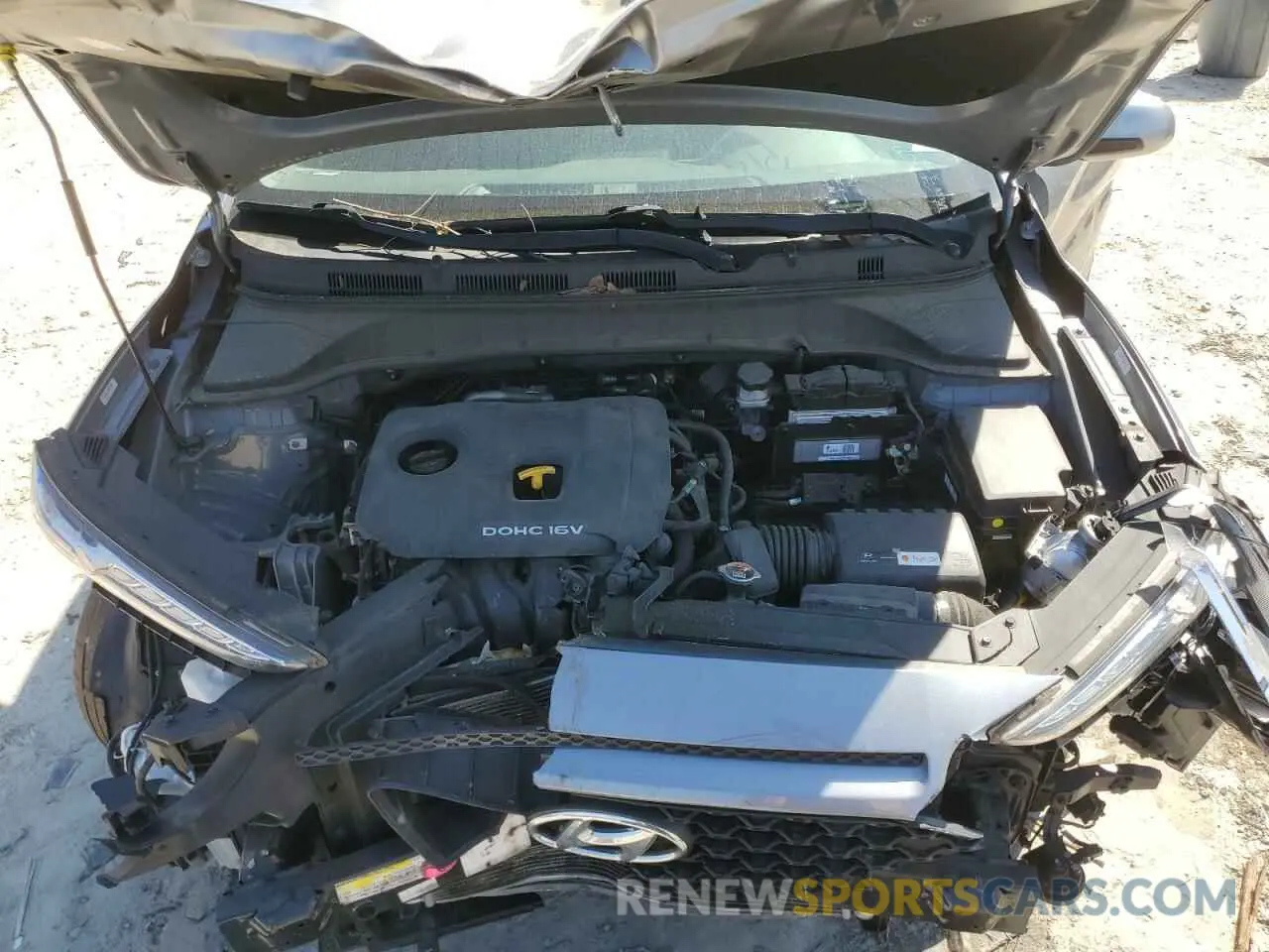 12 fotografías del automóvil dañado KM8K12AA5KU295273 HYUNDAI KONA 2019