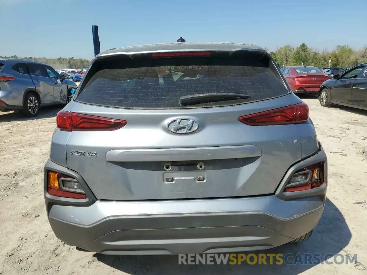 6 fotografías del automóvil dañado KM8K12AA5KU295273 HYUNDAI KONA 2019