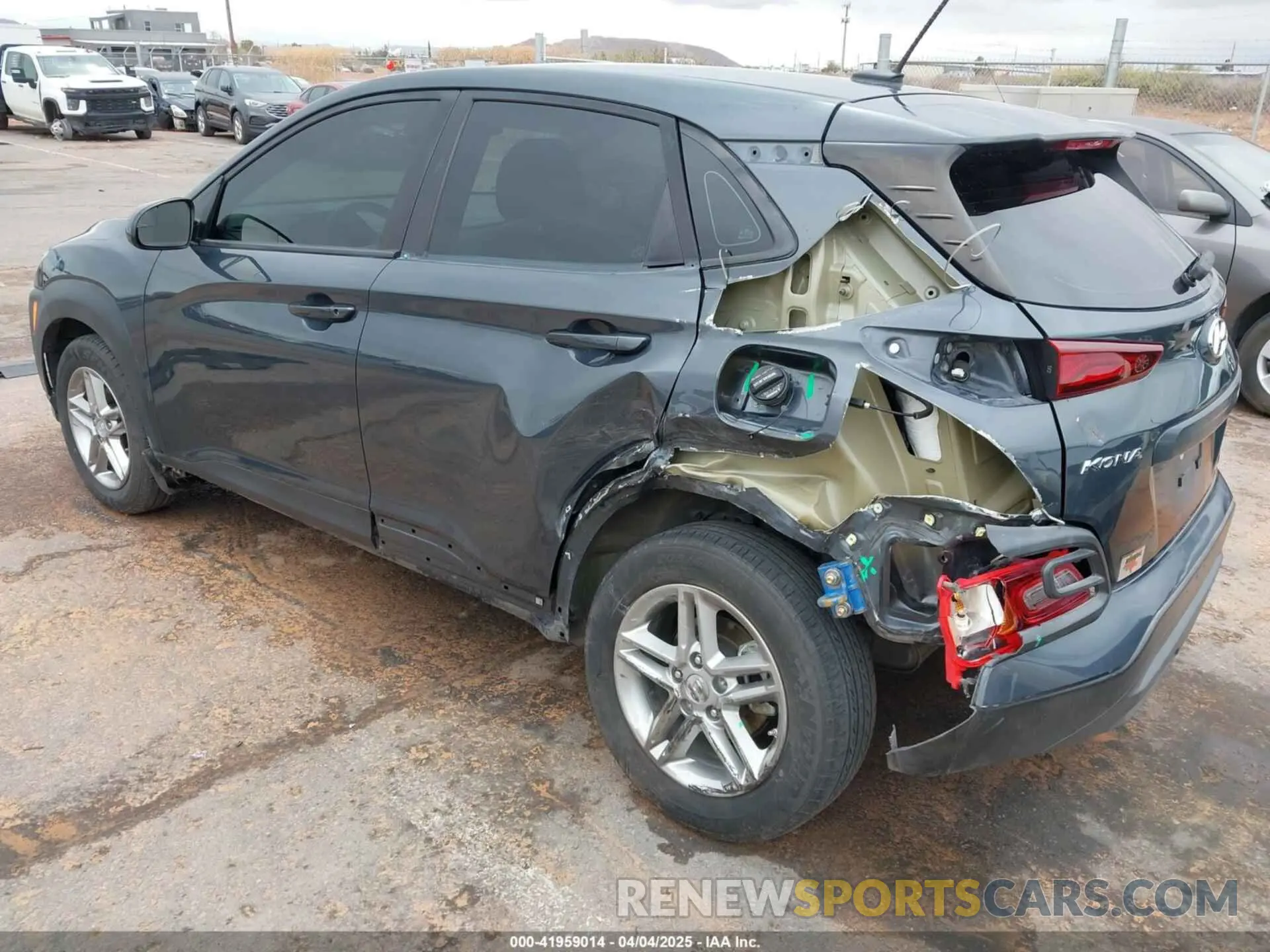 3 fotografías del automóvil dañado KM8K12AA7KU221448 HYUNDAI KONA 2019