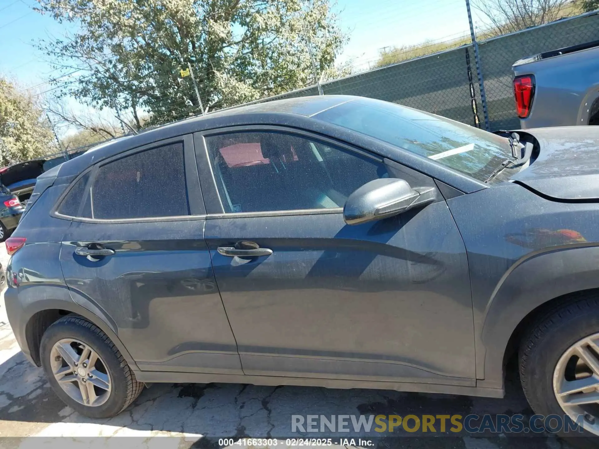 13 fotografías del automóvil dañado KM8K12AA7KU272366 HYUNDAI KONA 2019