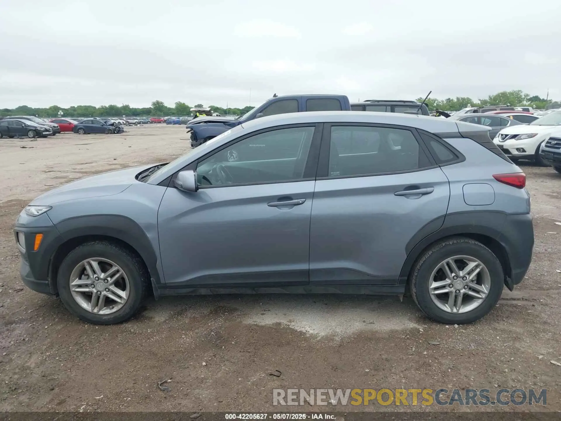 14 fotografías del automóvil dañado KM8K12AA7KU302093 HYUNDAI KONA 2019
