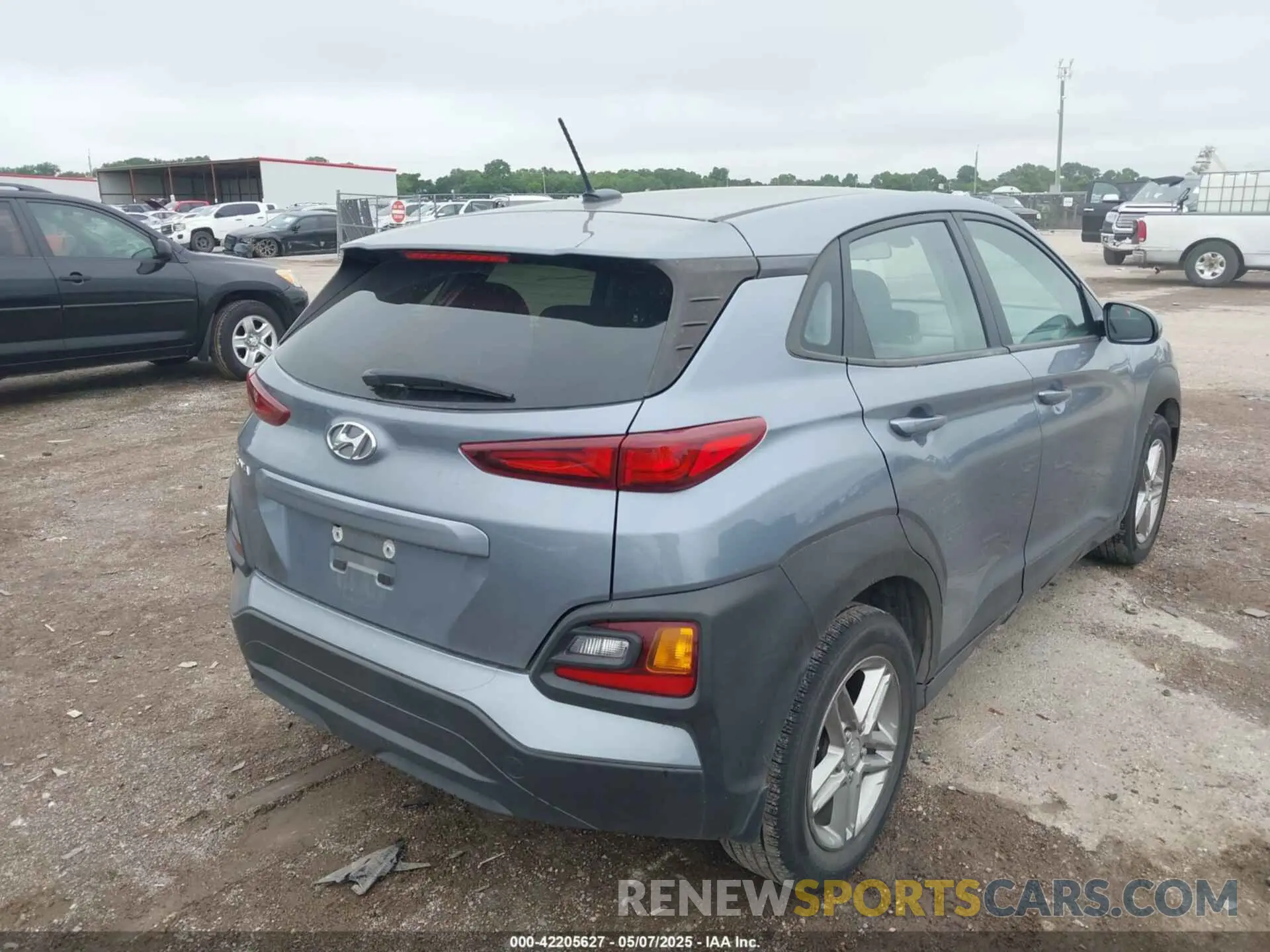 4 fotografías del automóvil dañado KM8K12AA7KU302093 HYUNDAI KONA 2019