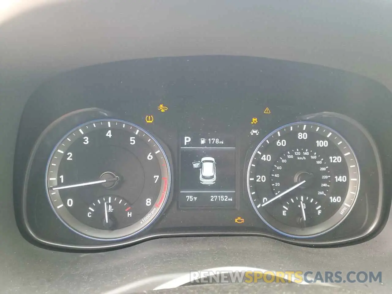 9 fotografías del automóvil dañado KM8K12AA7KU326331 HYUNDAI KONA 2019