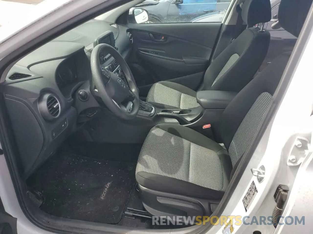 7 fotografías del automóvil dañado KM8K12AA8KU318299 HYUNDAI KONA 2019
