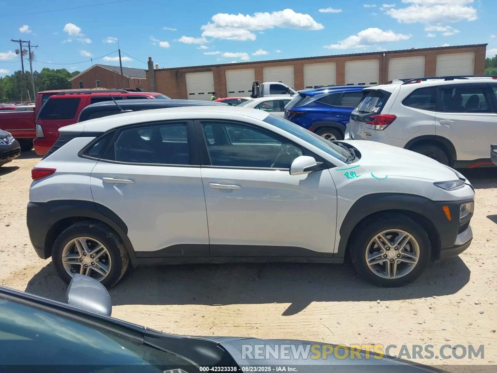 13 fotografías del automóvil dañado KM8K12AA9KU237912 HYUNDAI KONA 2019