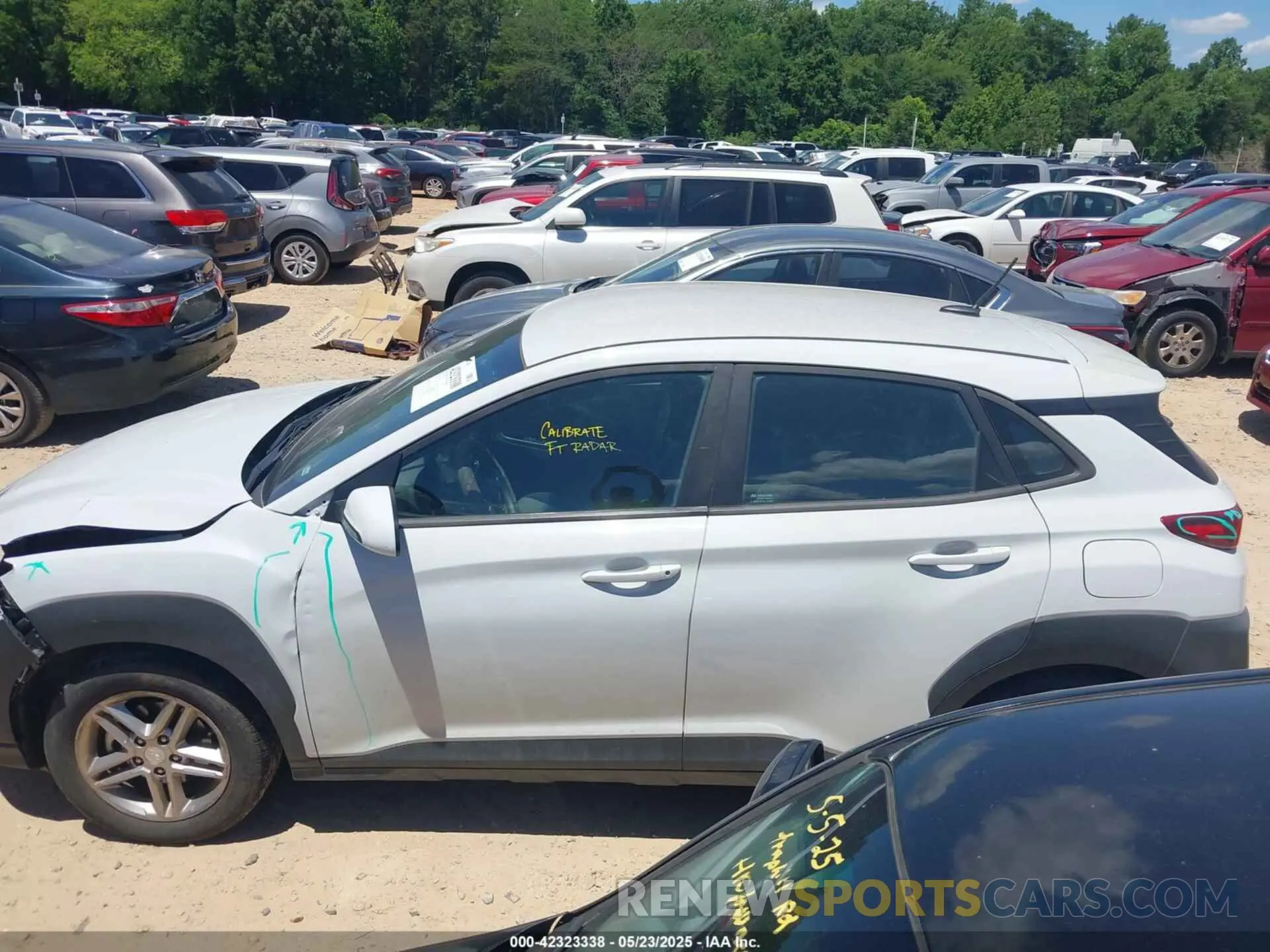 14 fotografías del automóvil dañado KM8K12AA9KU237912 HYUNDAI KONA 2019