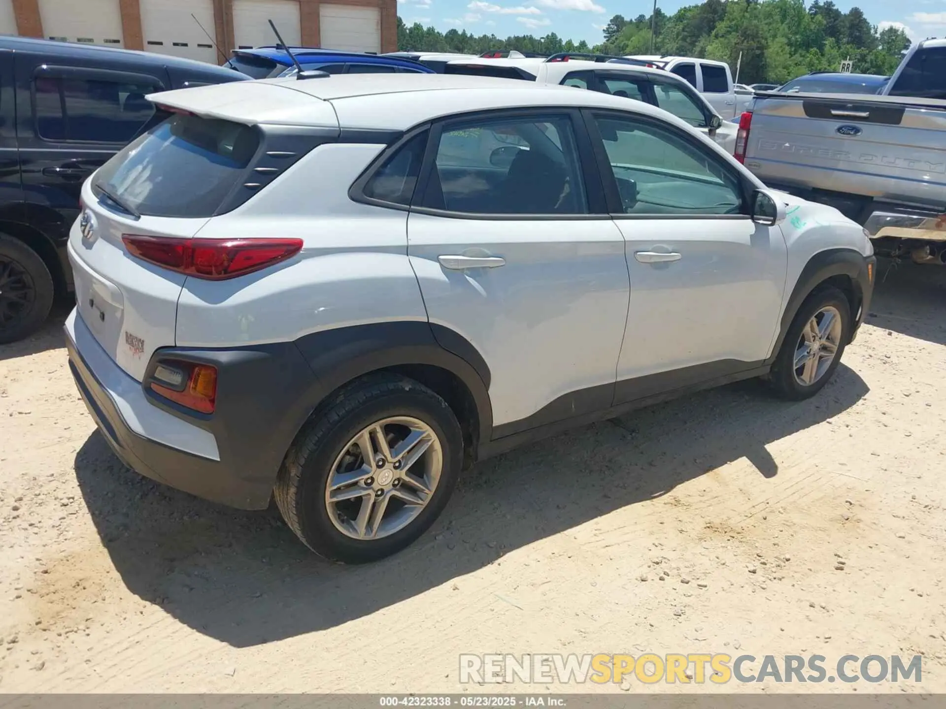 4 fotografías del automóvil dañado KM8K12AA9KU237912 HYUNDAI KONA 2019