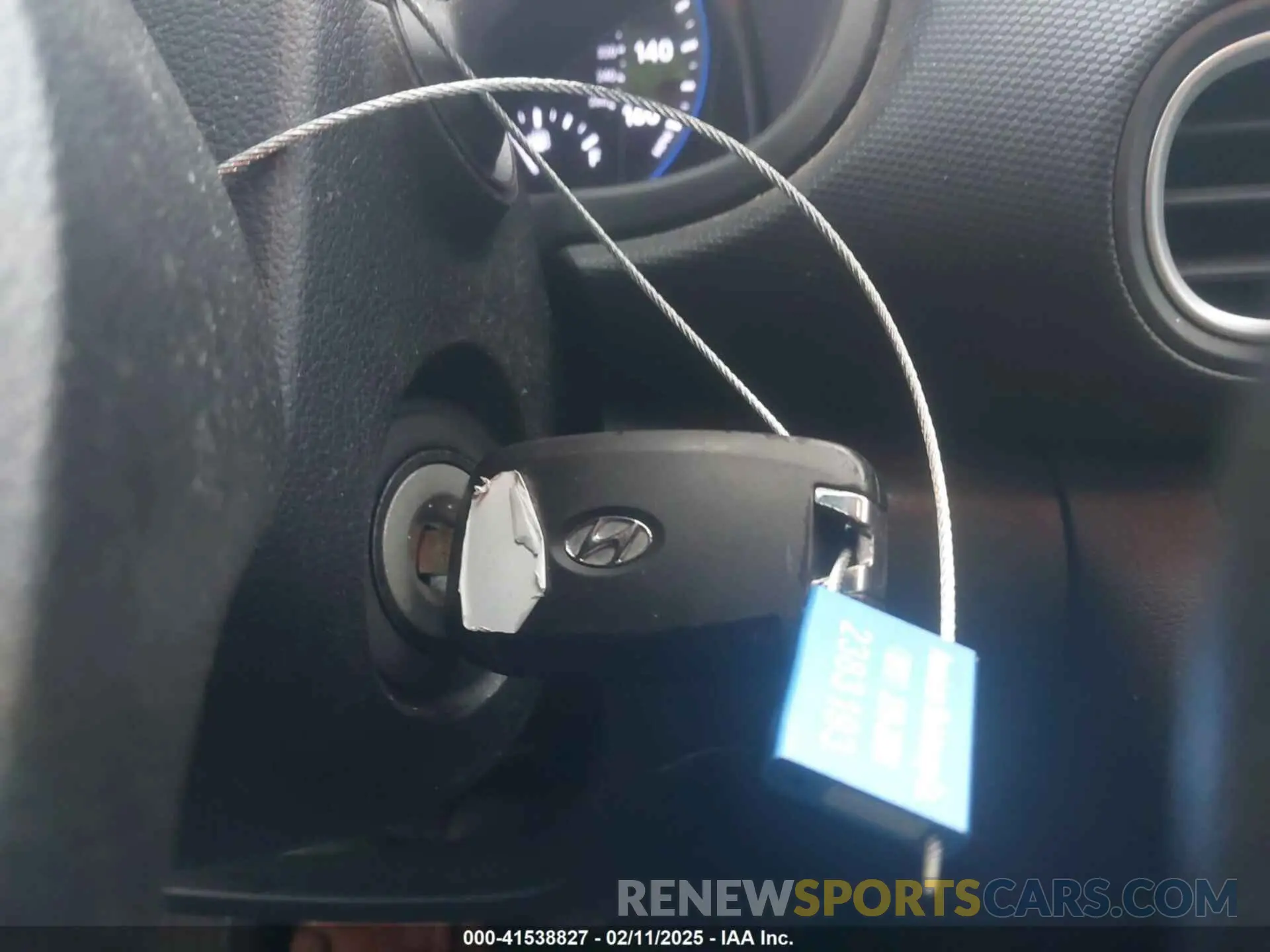 11 fotografías del automóvil dañado KM8K12AAXKU278162 HYUNDAI KONA 2019