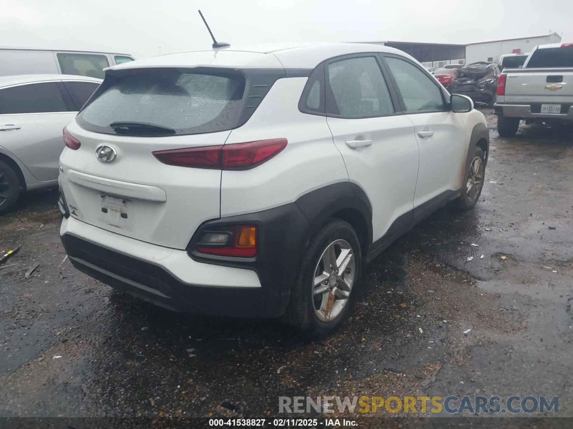 4 fotografías del automóvil dañado KM8K12AAXKU278162 HYUNDAI KONA 2019